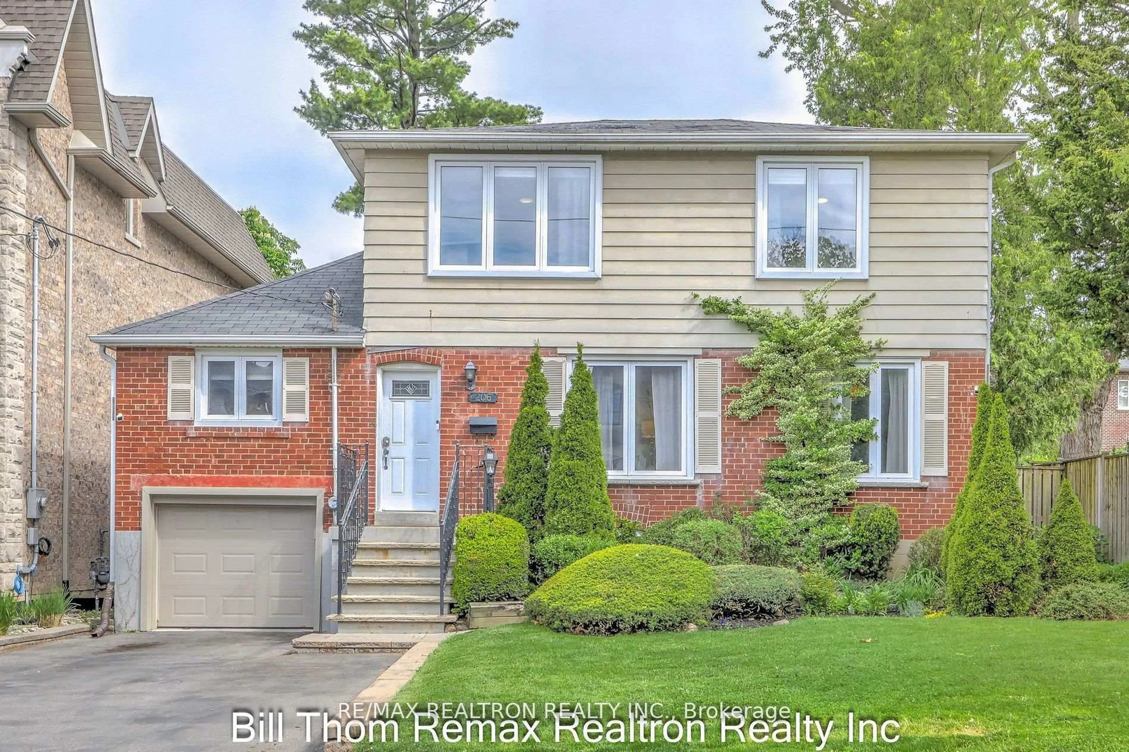 Home with brick exterior material, street for 206 Burndale Ave, Toronto Ontario M2N 1T3