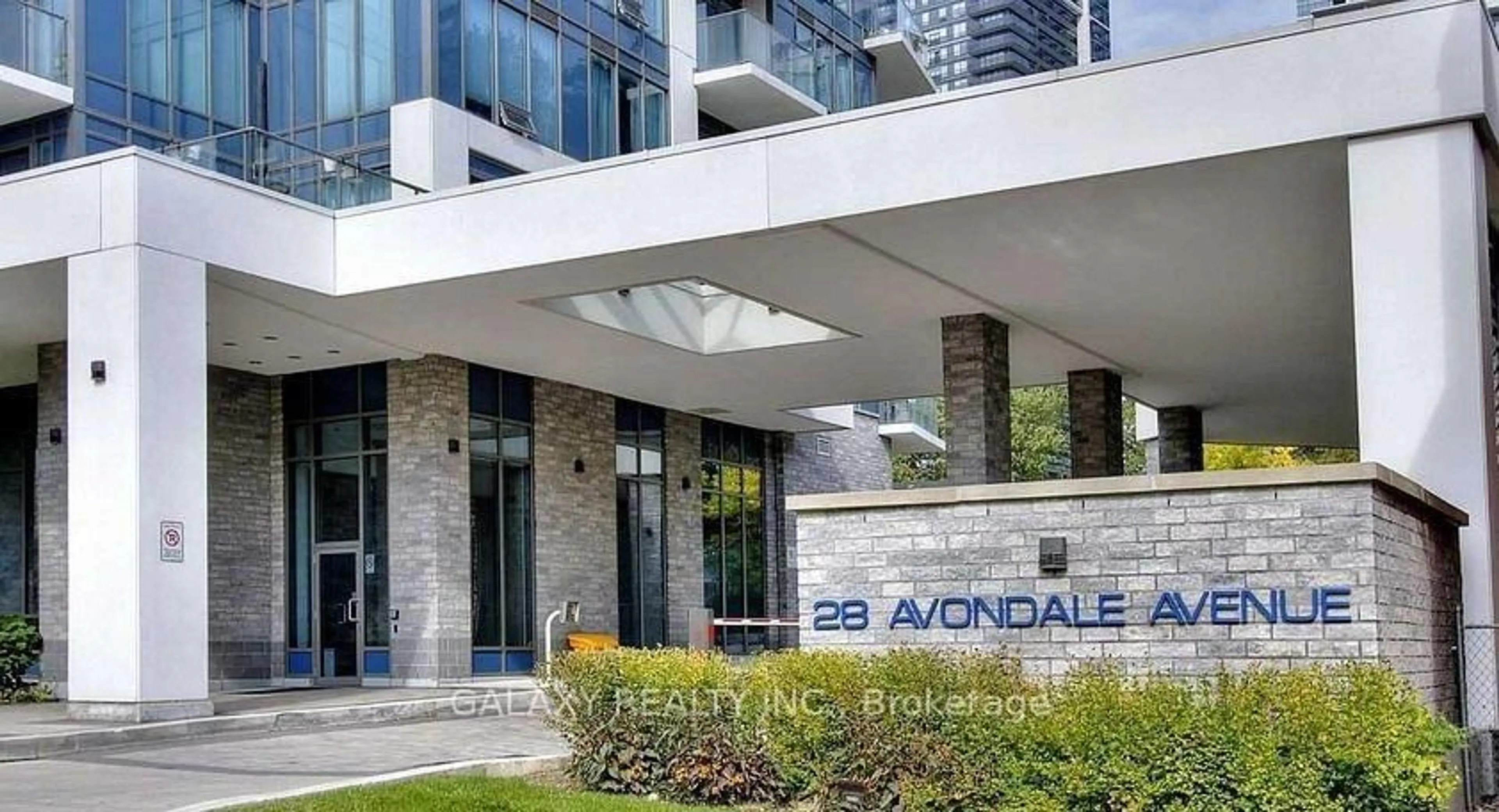 Indoor foyer for 28 Avondale Ave #1110, Toronto Ontario M2N 0K2