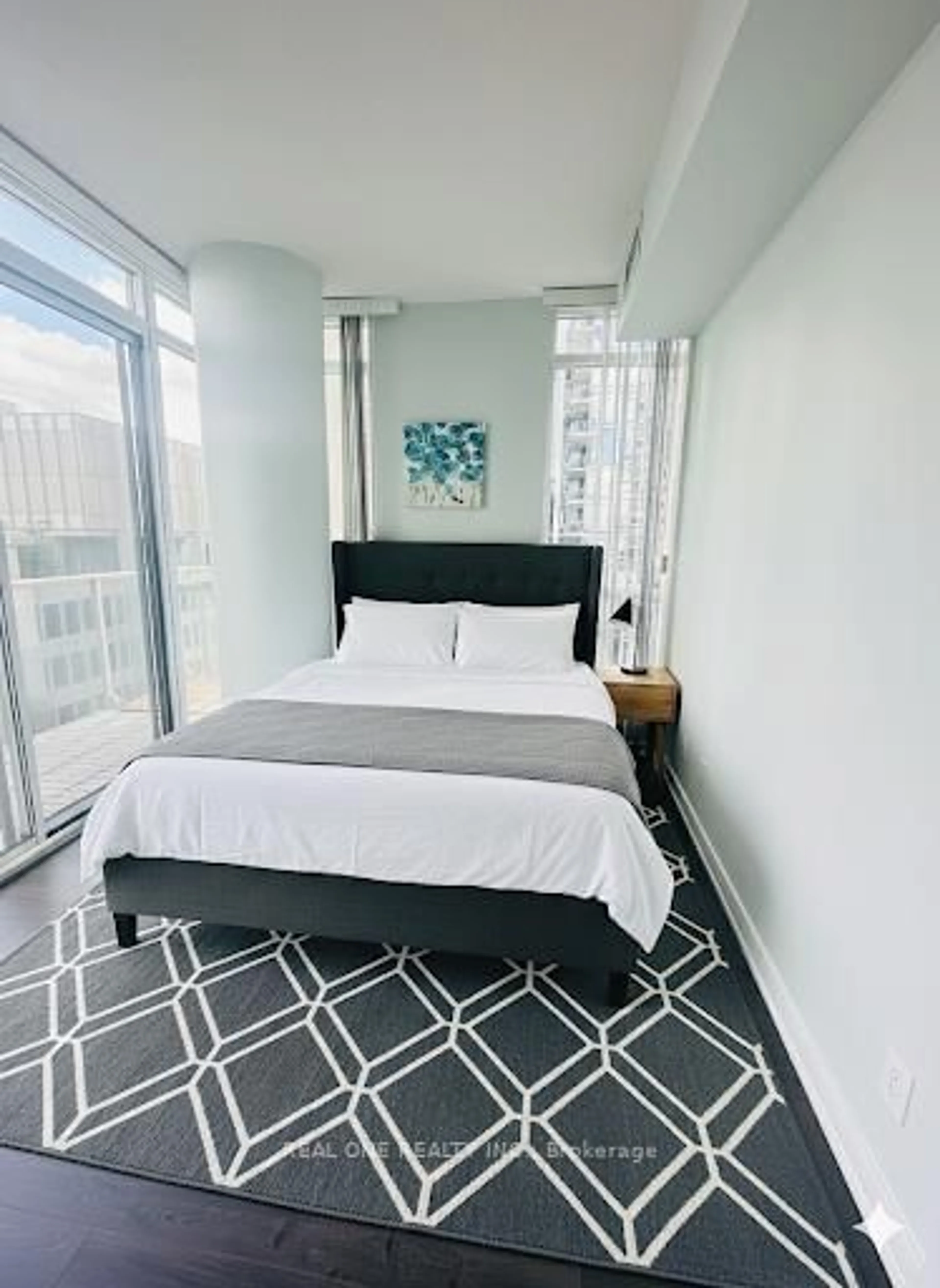 Bedroom with bed, carpet floor for 126 Simcoe St #2007, Toronto Ontario M5H 4E6