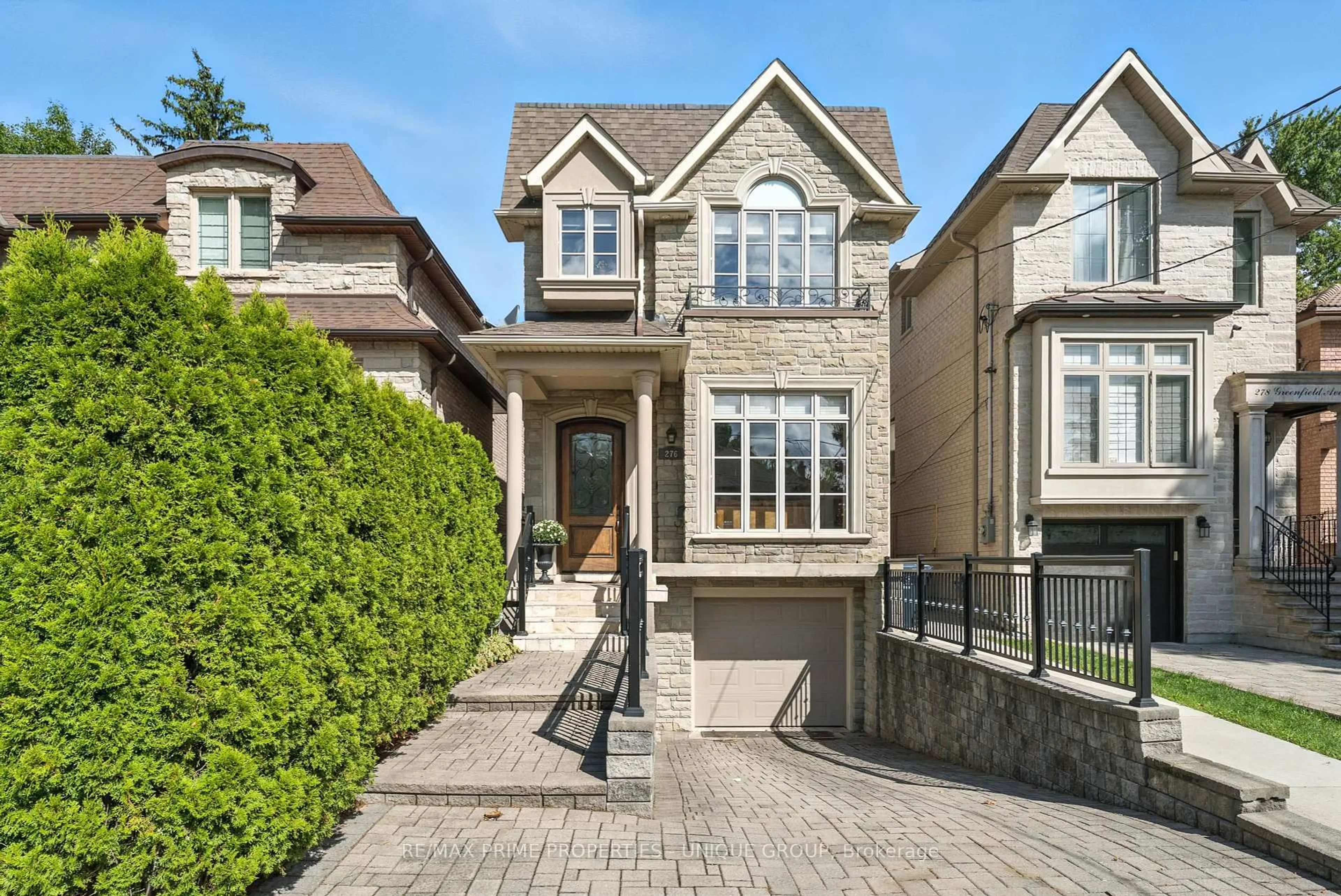 Home with brick exterior material, street for 276 Greenfield Ave, Toronto Ontario M2N 3E5