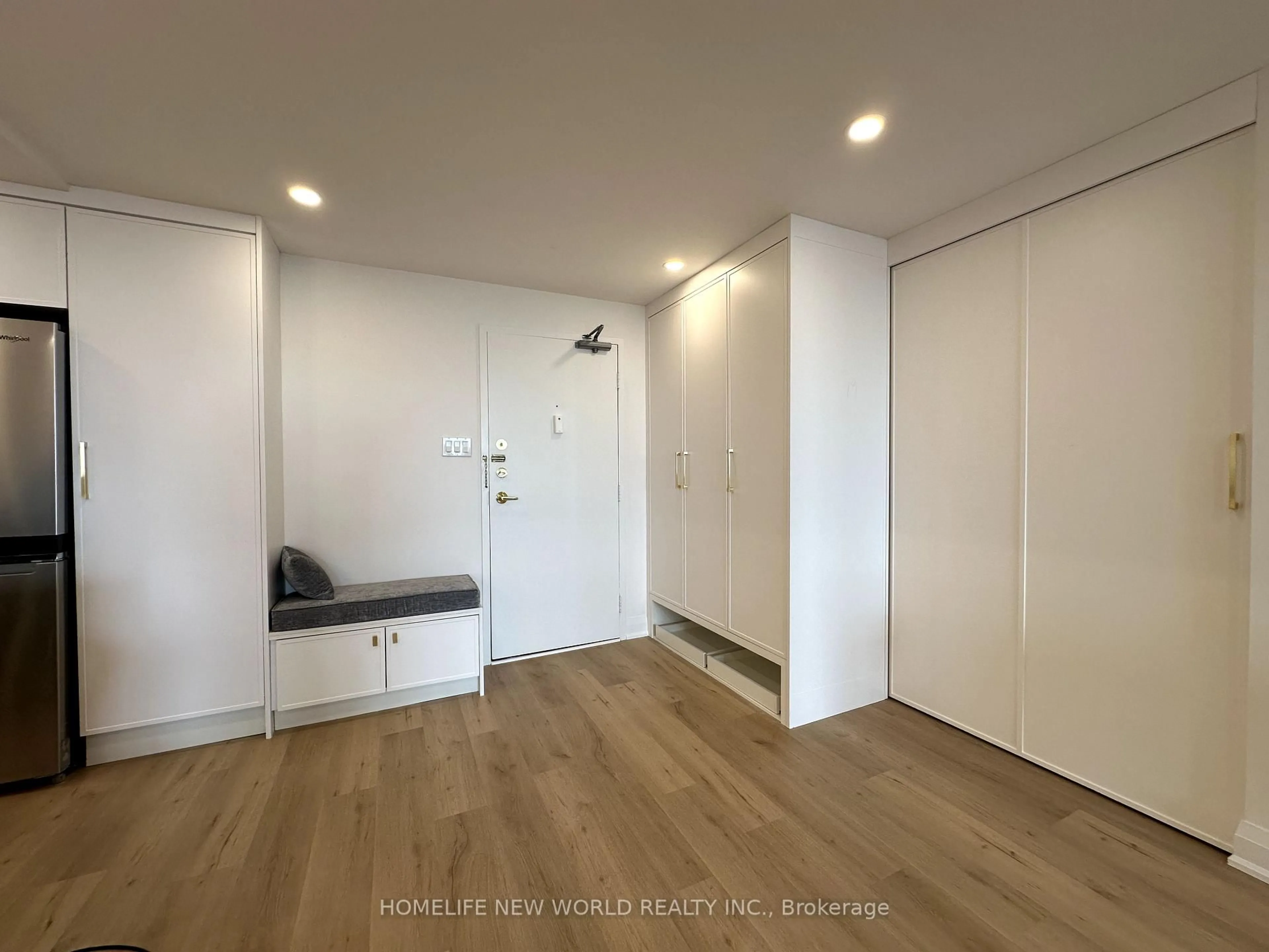 Unknown for 3303 Don Mills Rd #2808, Toronto Ontario M2J 4T6