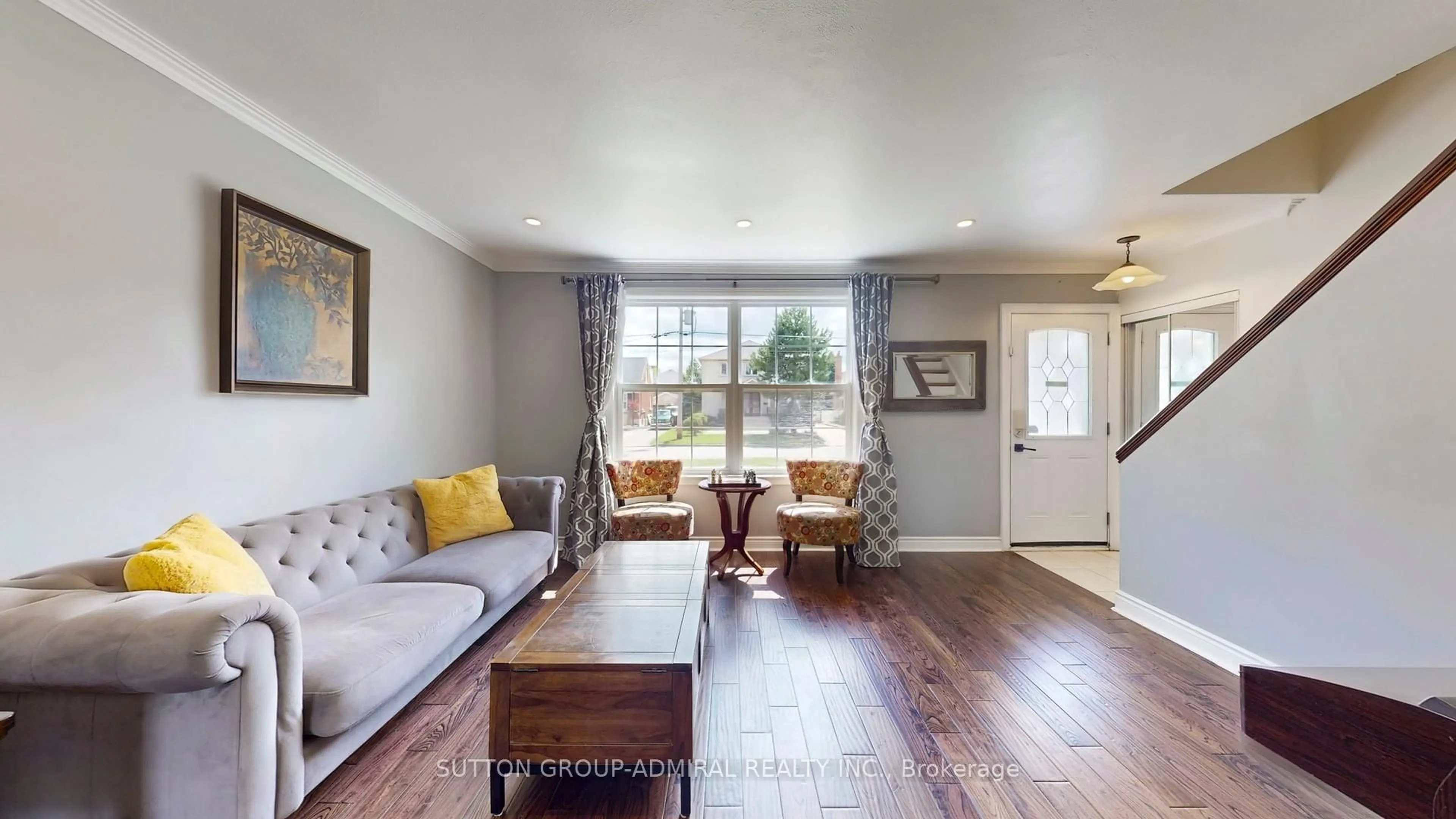 Living room with furniture, wood/laminate floor for 78 Goulding Ave, Toronto Ontario M2M 1L2