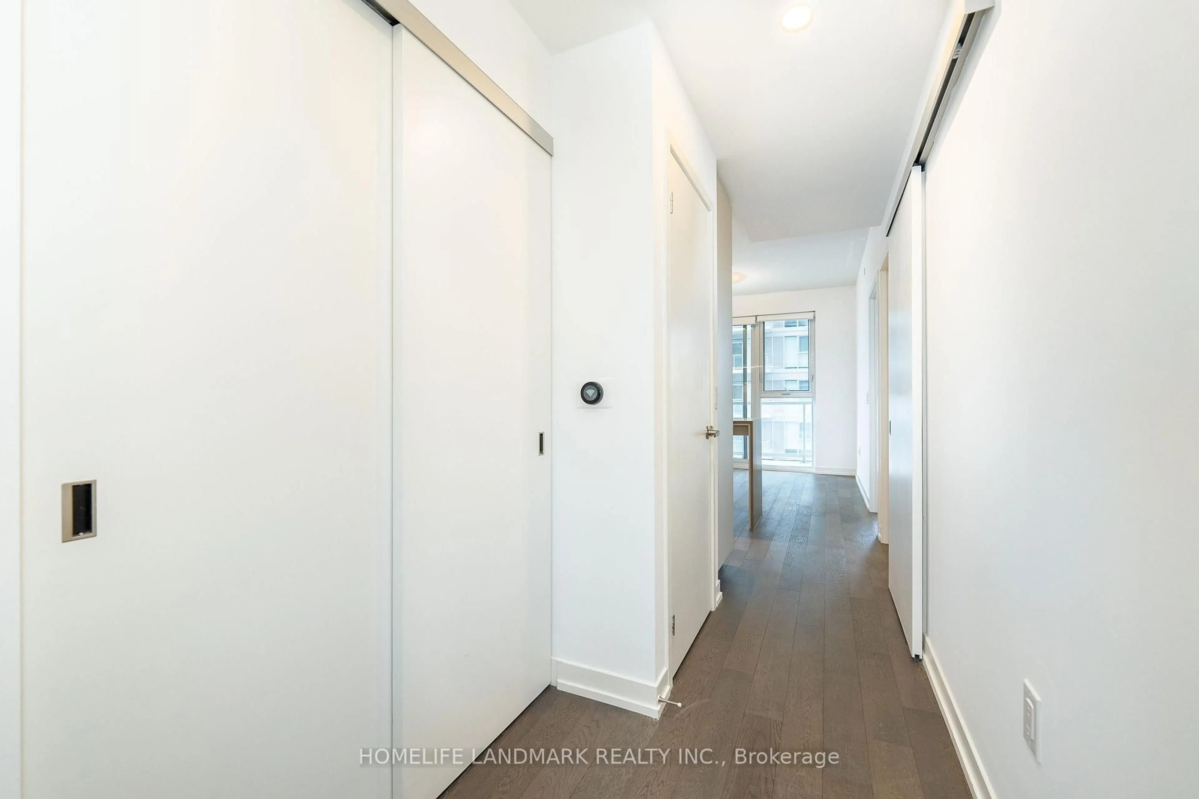 Indoor entryway for 15 Lower Jarvis St #2013, Toronto Ontario M5E 0C4