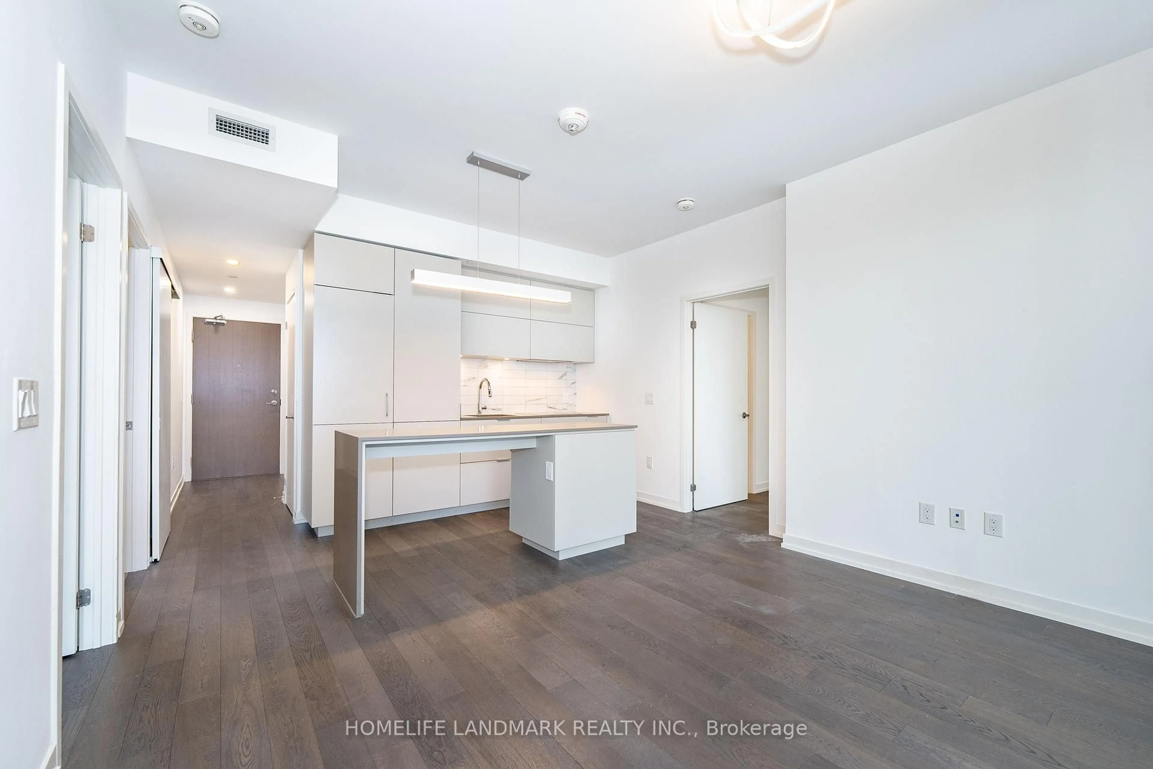Open concept kitchen, unknown for 15 Lower Jarvis St #2013, Toronto Ontario M5E 0C4