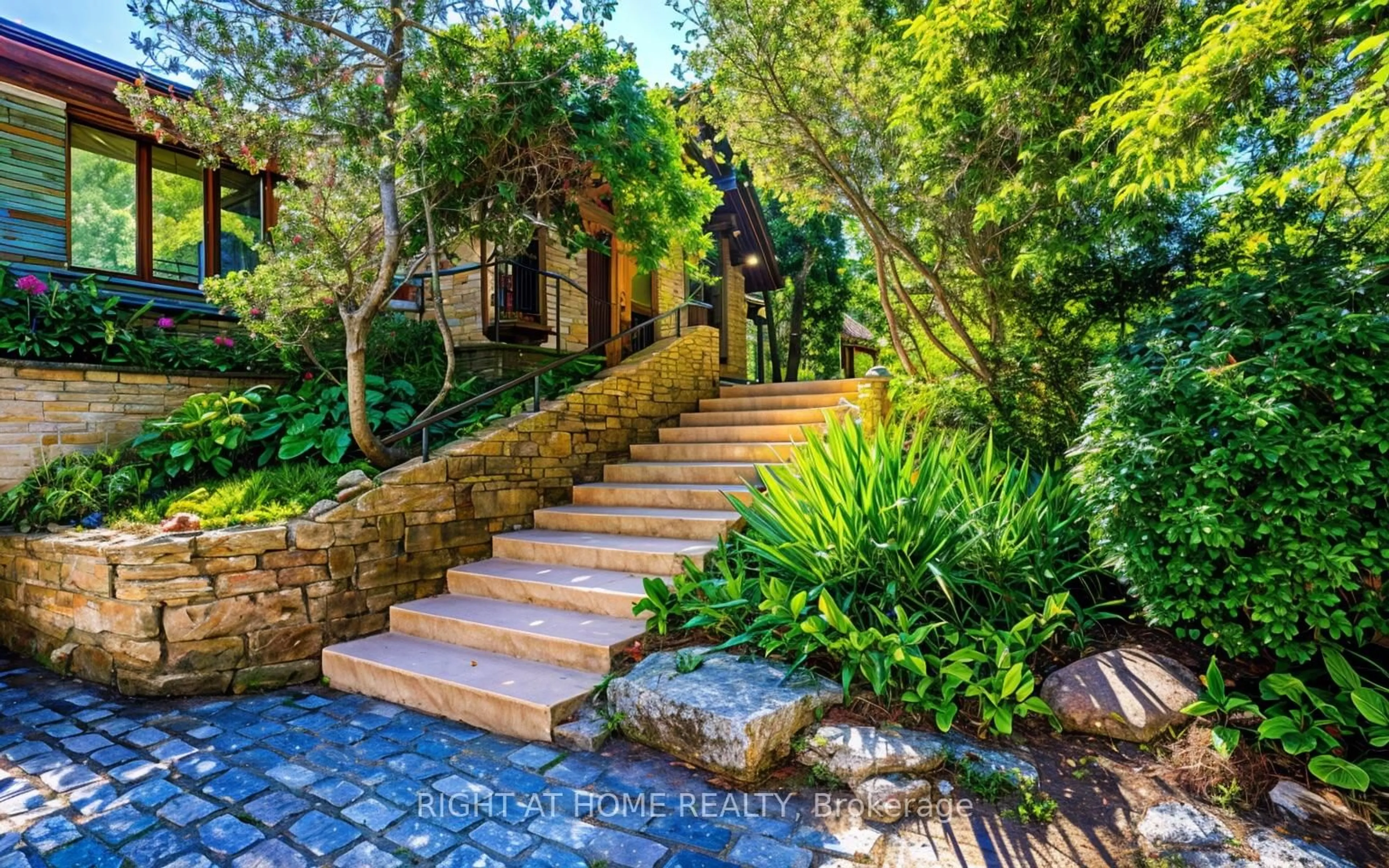 Stairs for 33 Post Rd, Toronto Ontario M3B 1J1