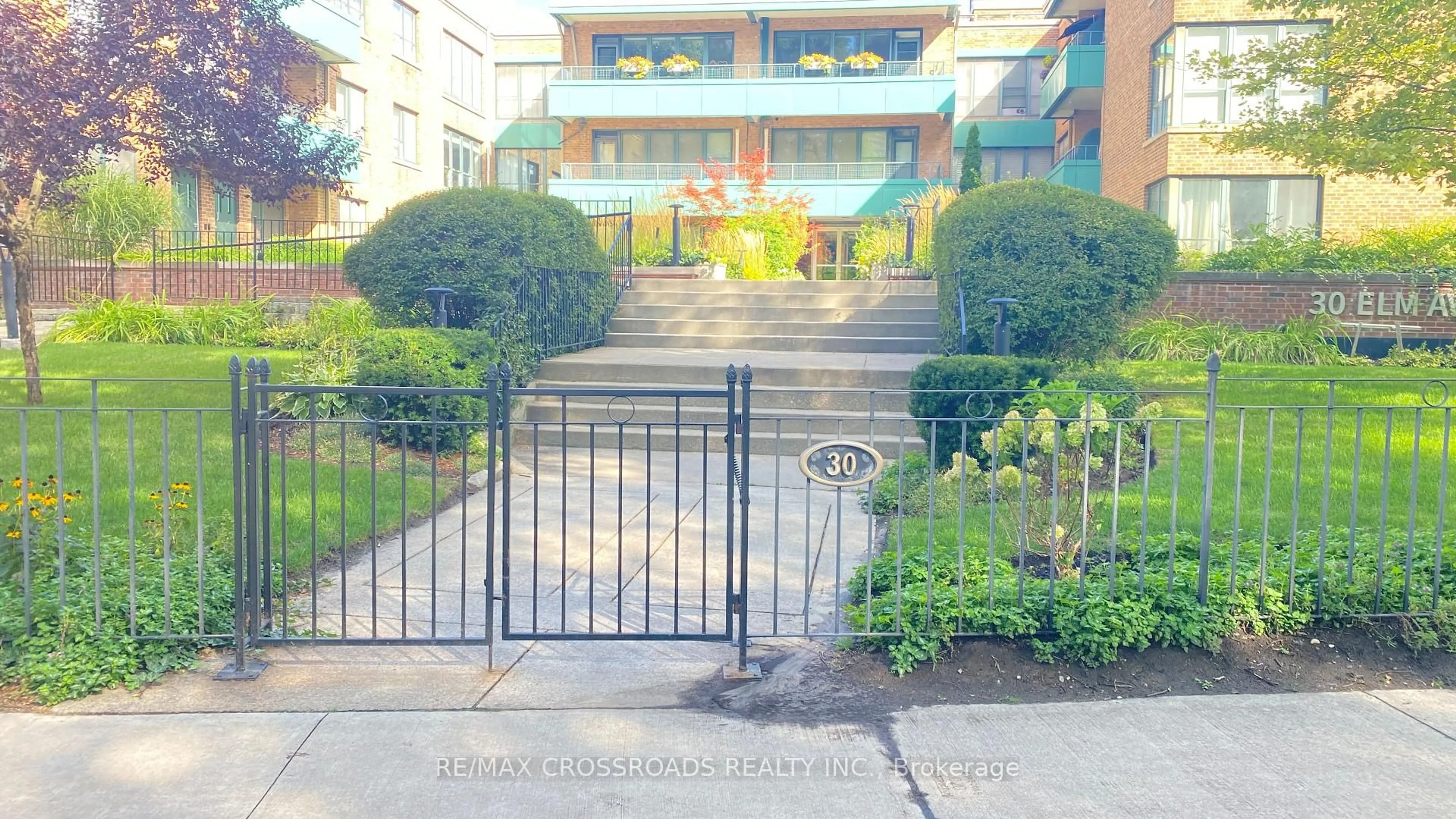 Unknown for 30 Elm Ave #302, Toronto Ontario M4W 1N5