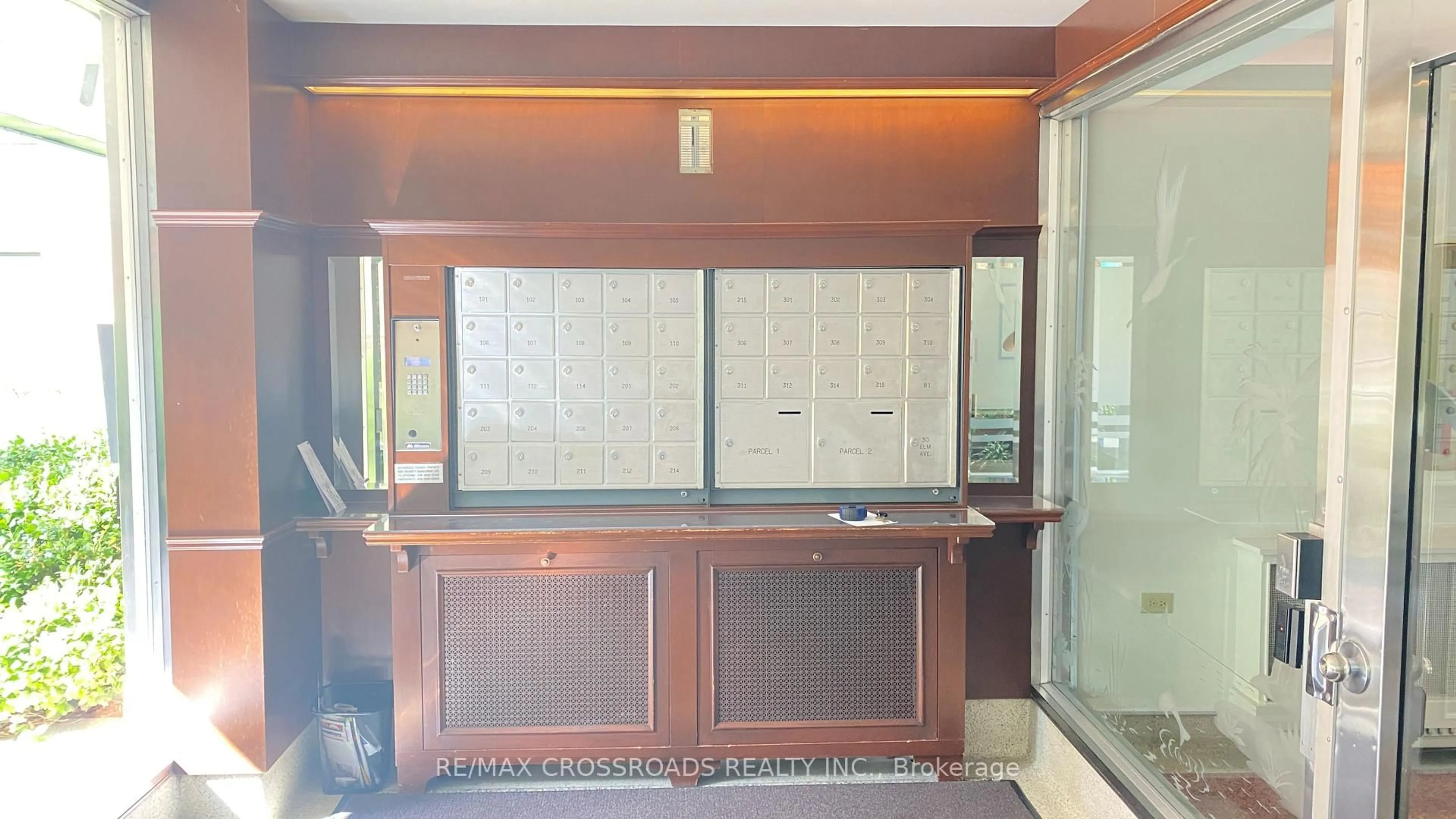 Lobby for 30 Elm Ave #302, Toronto Ontario M4W 1N5