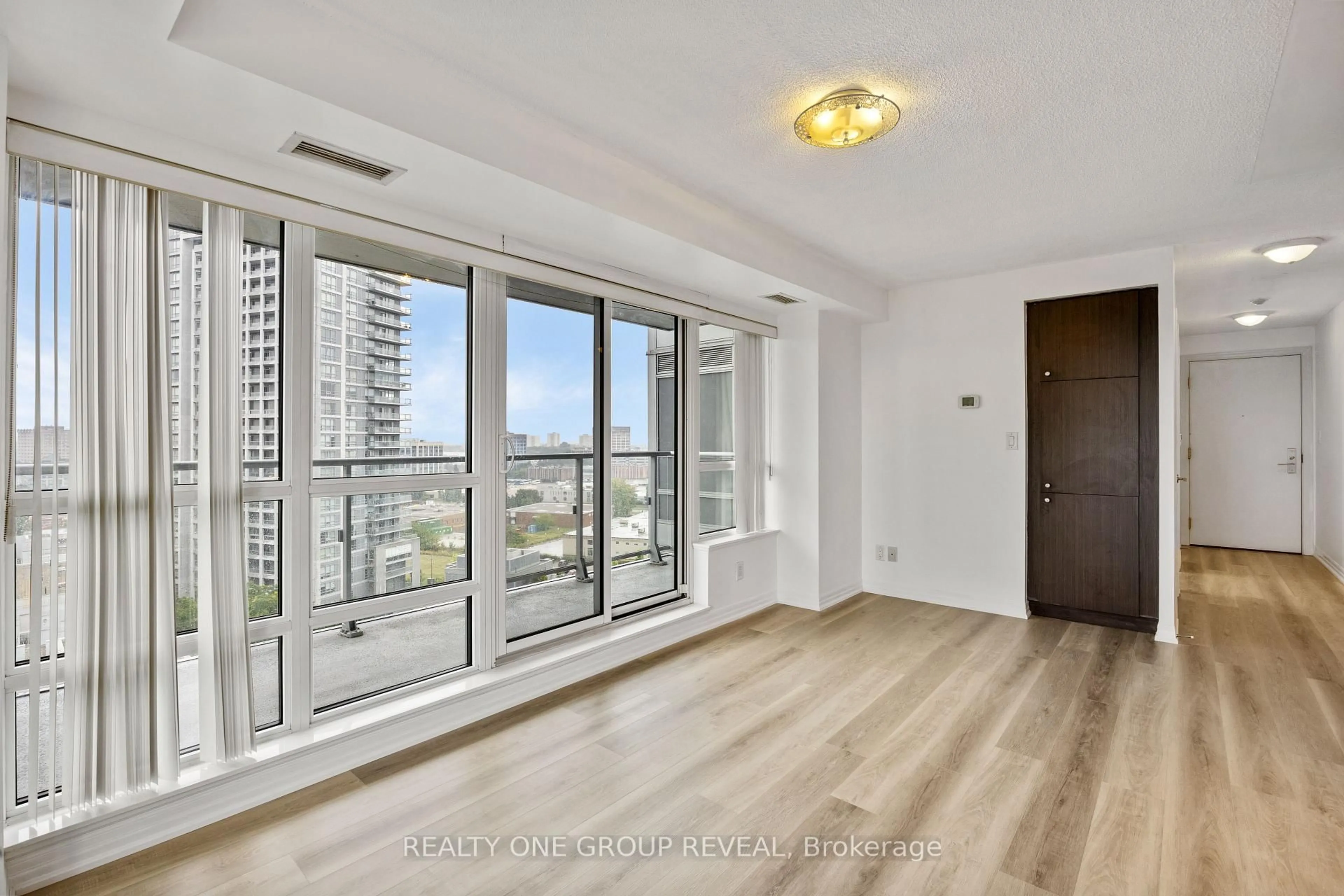 A pic of a room for 2015 Sheppard Ave #1109, Toronto Ontario M2J 0B3