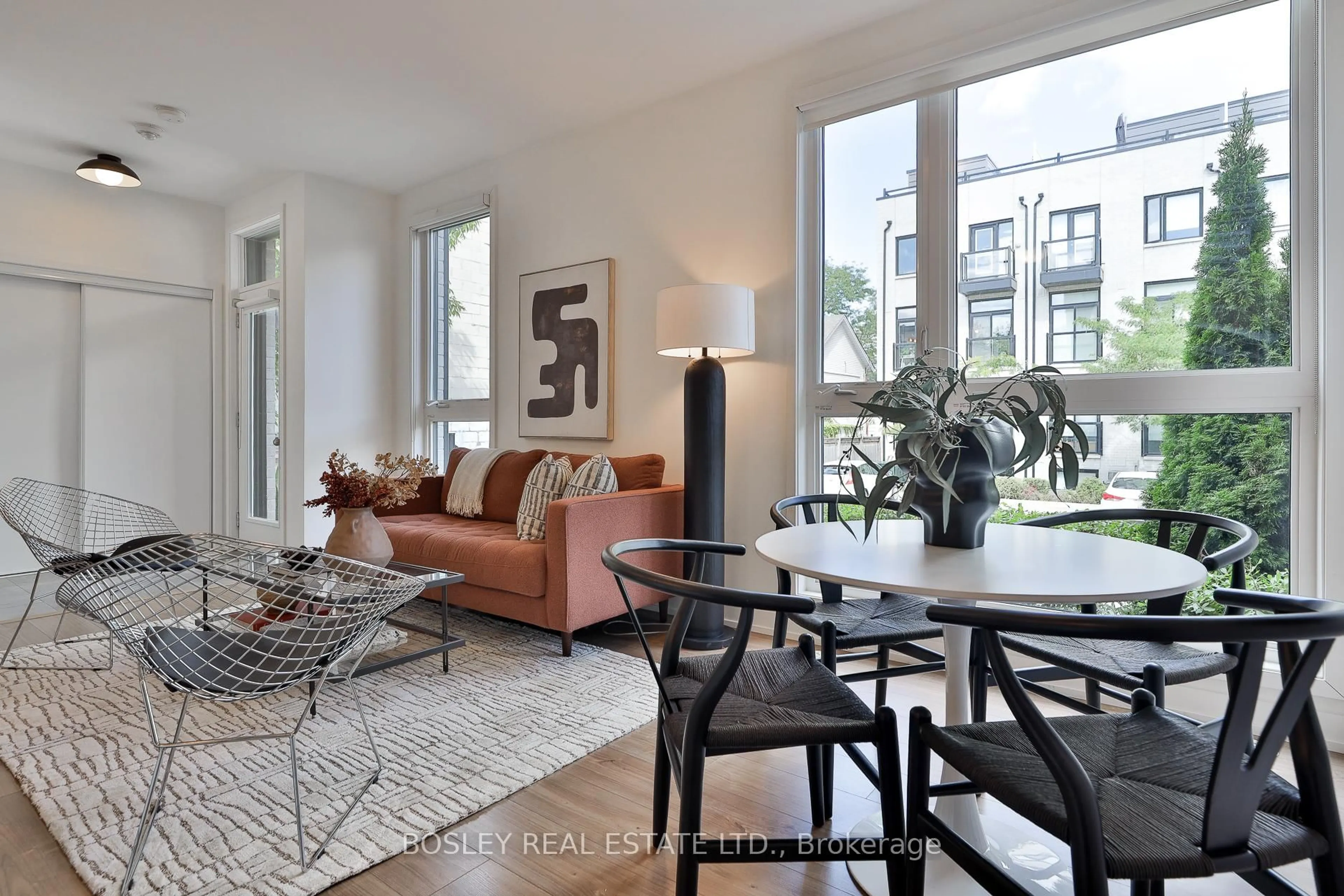 Living room with furniture, unknown for 39 Florence St #TH8, Toronto Ontario M6K 1P4