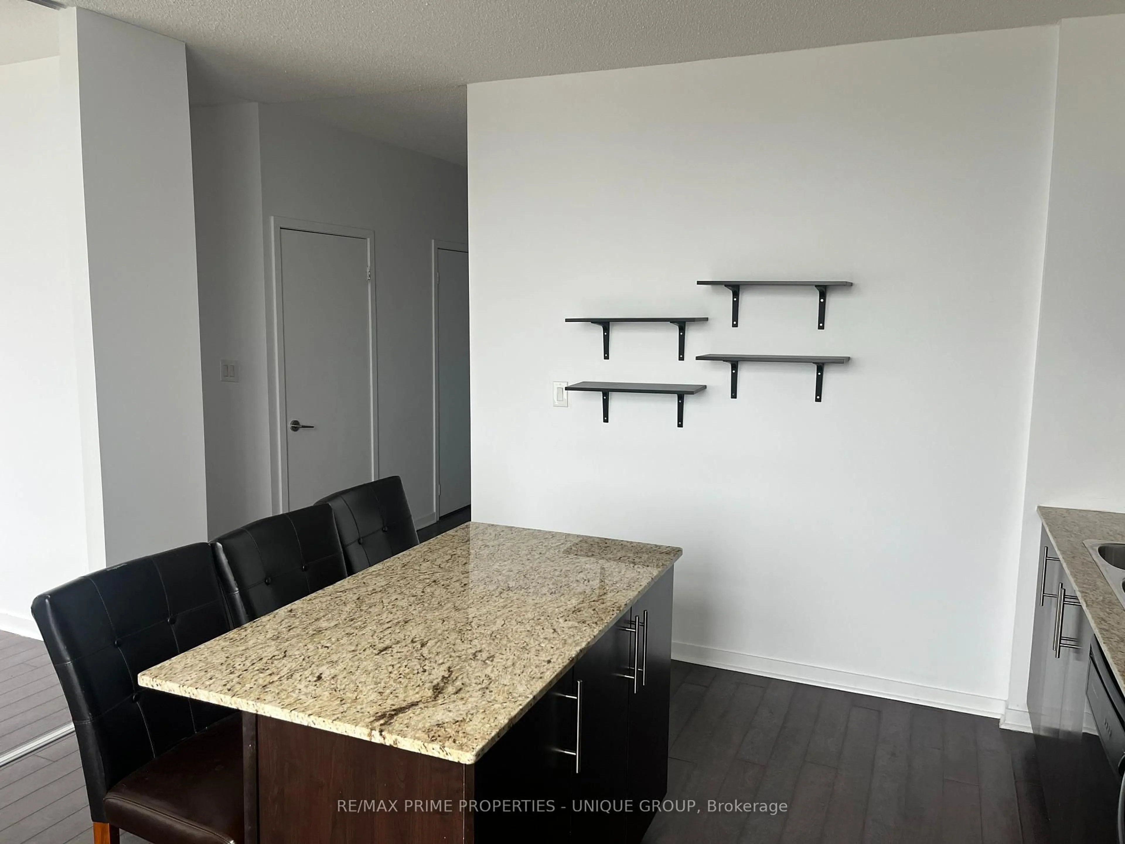 A pic of a room for 120 Dallimore Circ #907, Toronto Ontario M3C 4J1