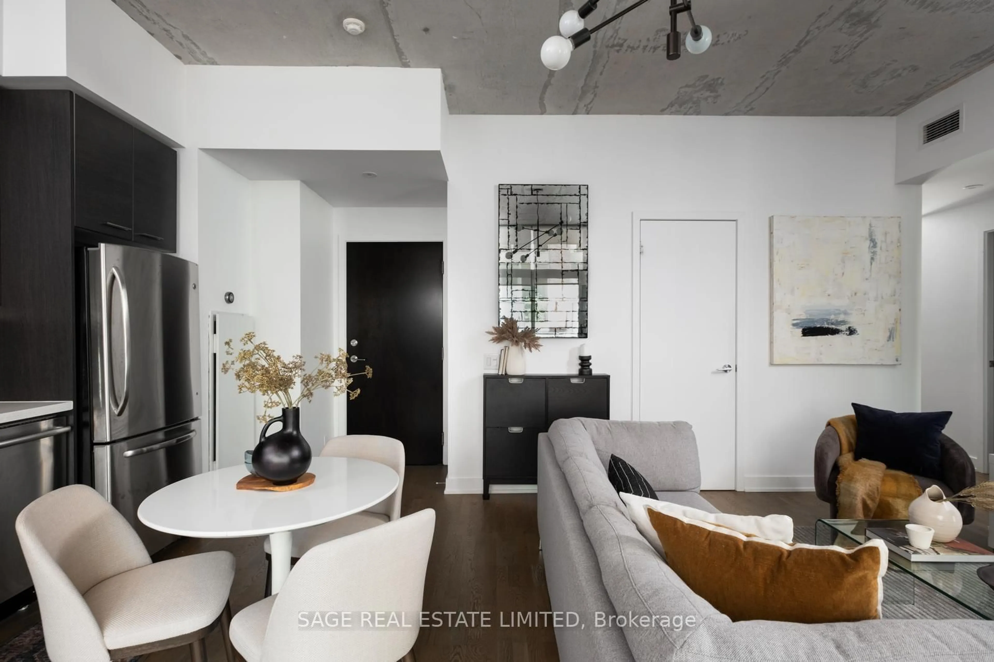 Living room with furniture, unknown for 2 Gladstone Ave #401, Toronto Ontario M6J 0B2