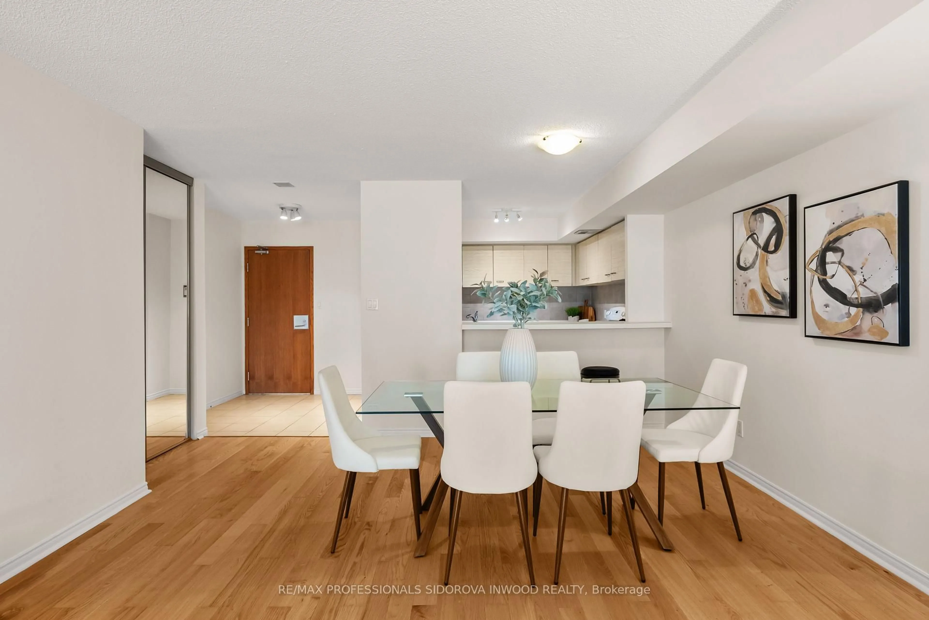 Dining room, unknown for 25 The Esplanade #502, Toronto Ontario M5E 1W5
