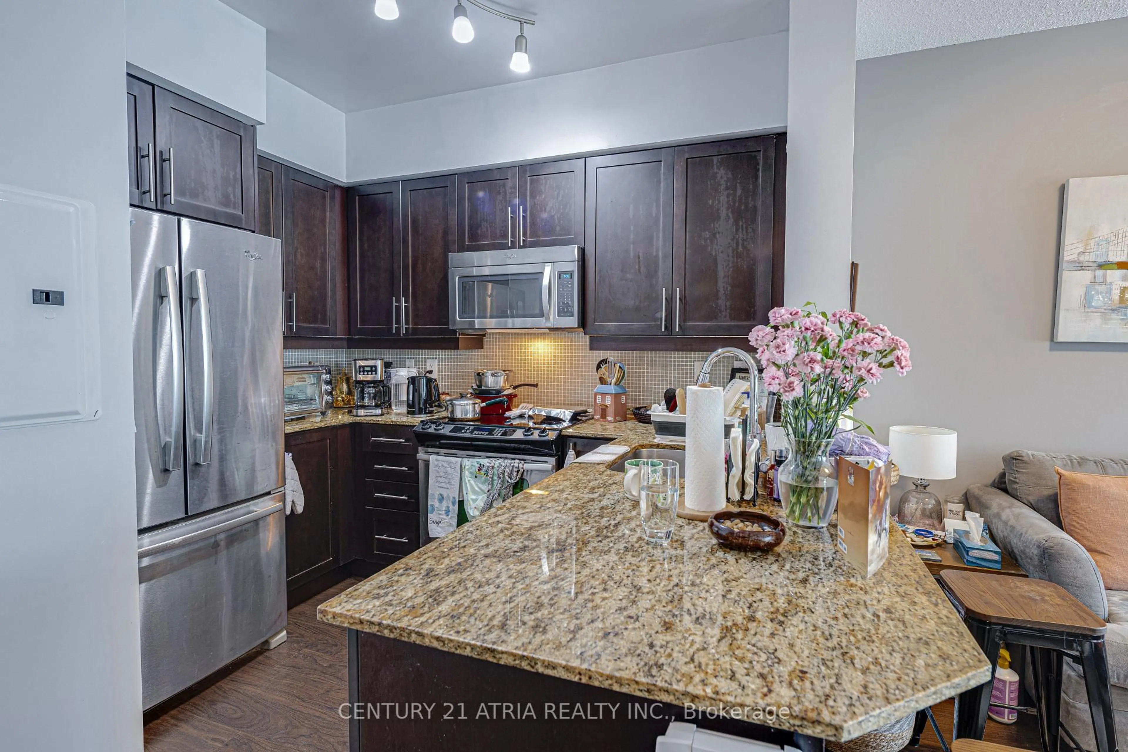 Open concept kitchen, unknown for 125 Western Battery Rd #2504, Toronto Ontario M6K 3R8