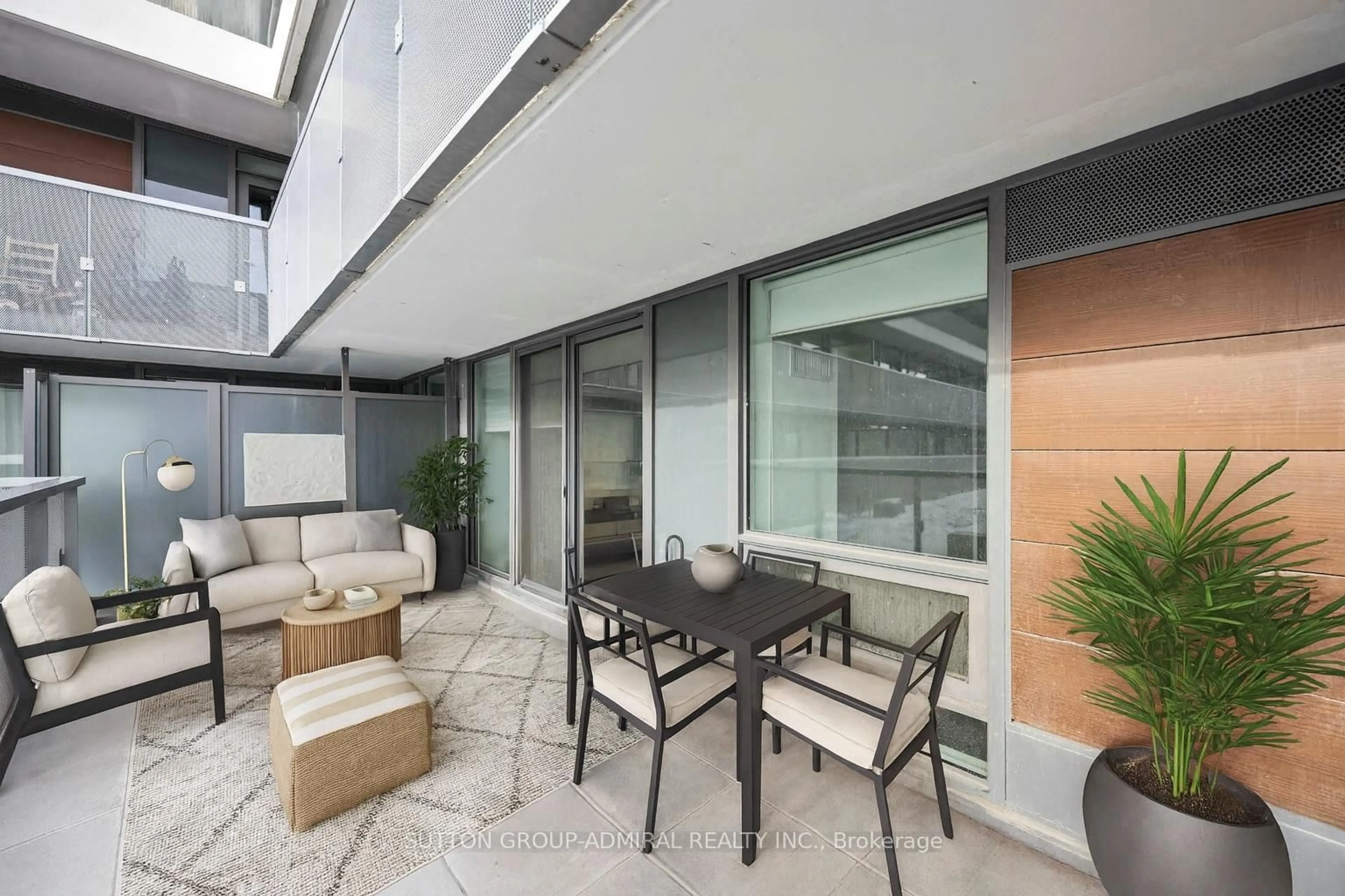 Patio, street for 120 Varna Dr #316, Toronto Ontario M6A 0B3