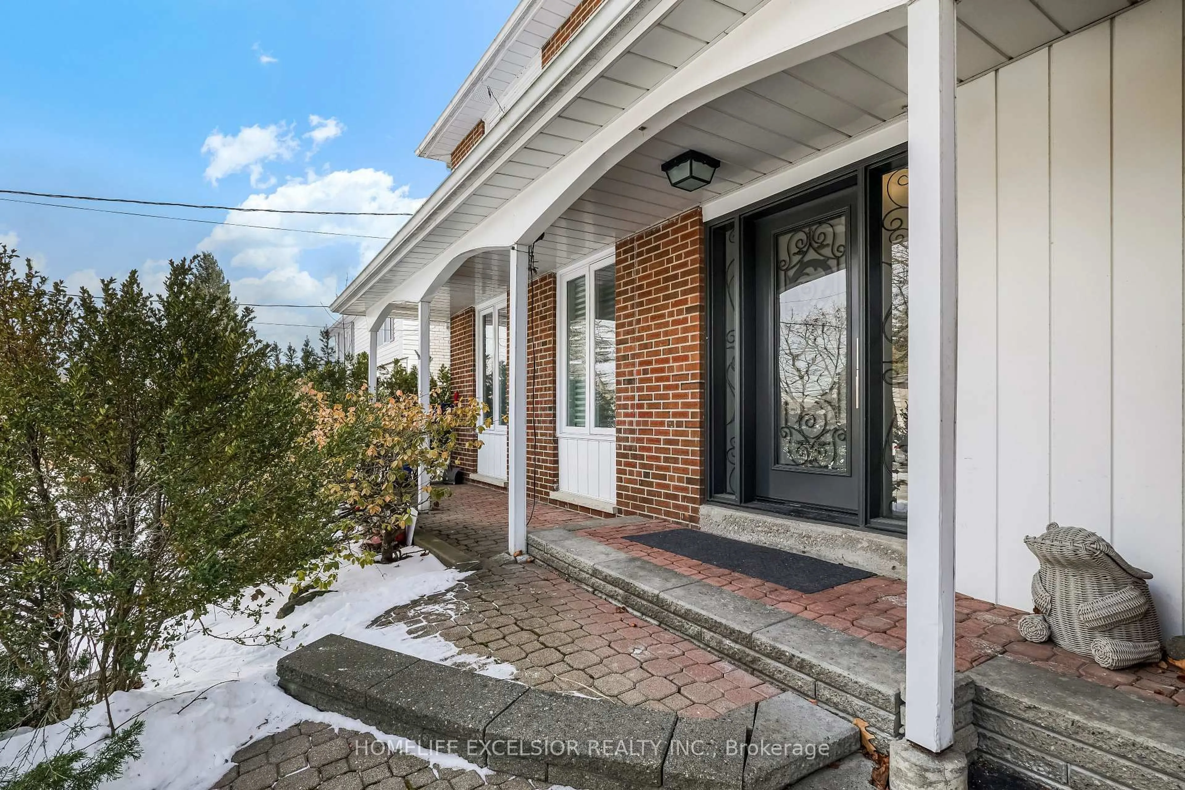 Unknown for 39 Davean Dr, Toronto Ontario M2L 2R6