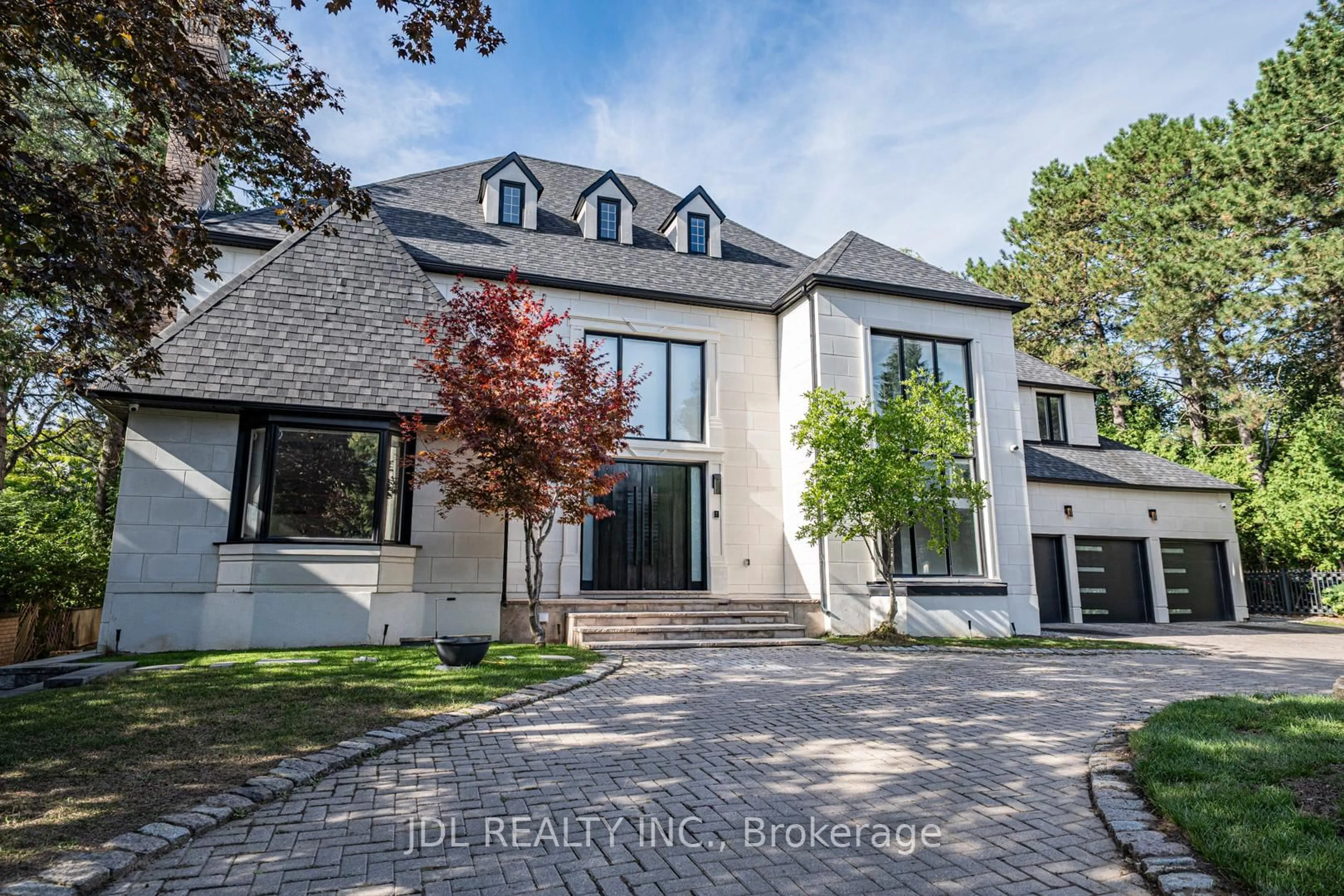Home with brick exterior material, street for 19 Fifeshire Rd, Toronto Ontario M2L 2G4