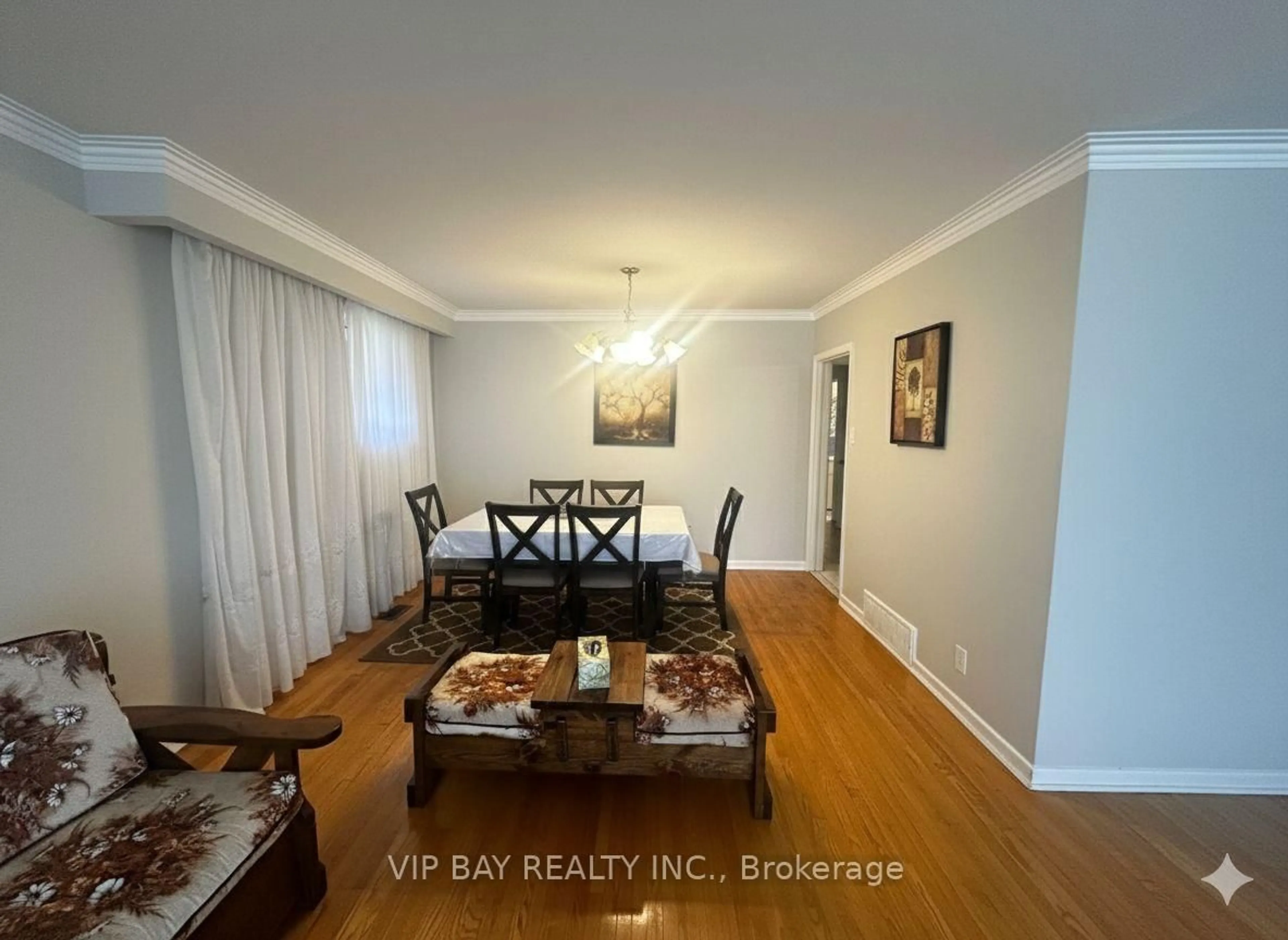 A pic of a room for 172 Pemberton Ave, Toronto Ontario M2M 1Y8