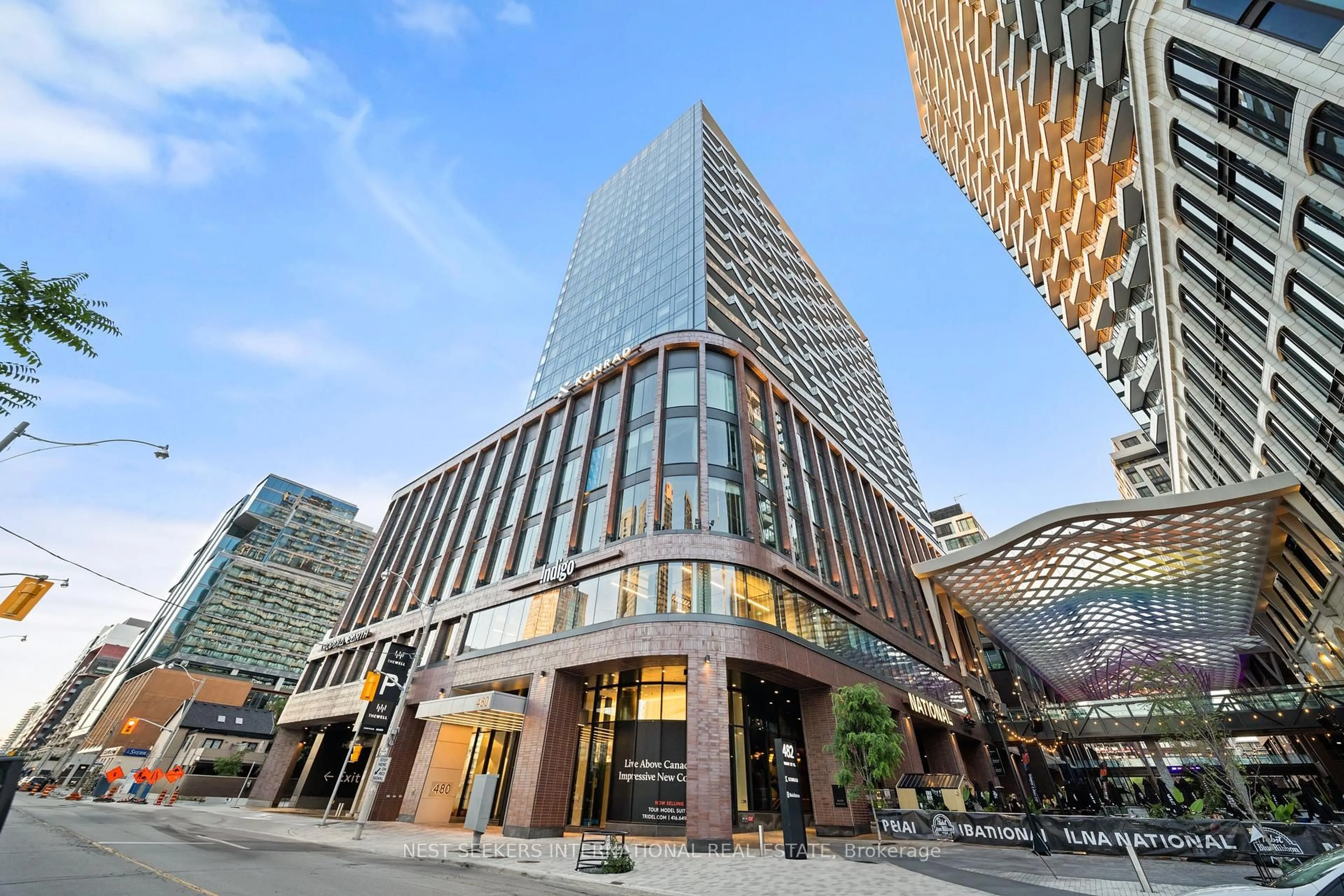 Patio, building for 480 Front St #PH2, Toronto Ontario M5V 0V5