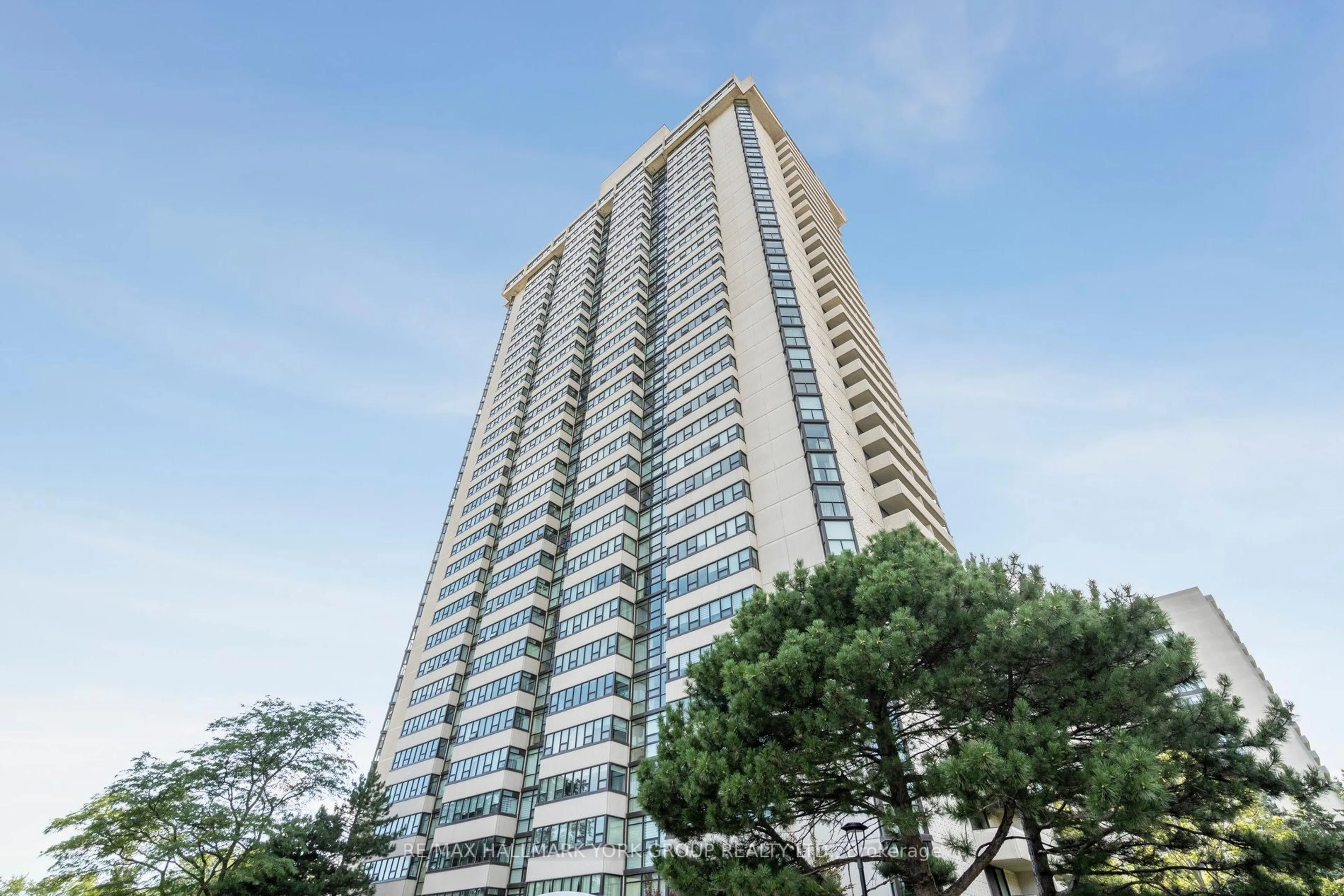 Unknown for 3303 Don Mills Rd #107, Toronto Ontario M2J 4T6