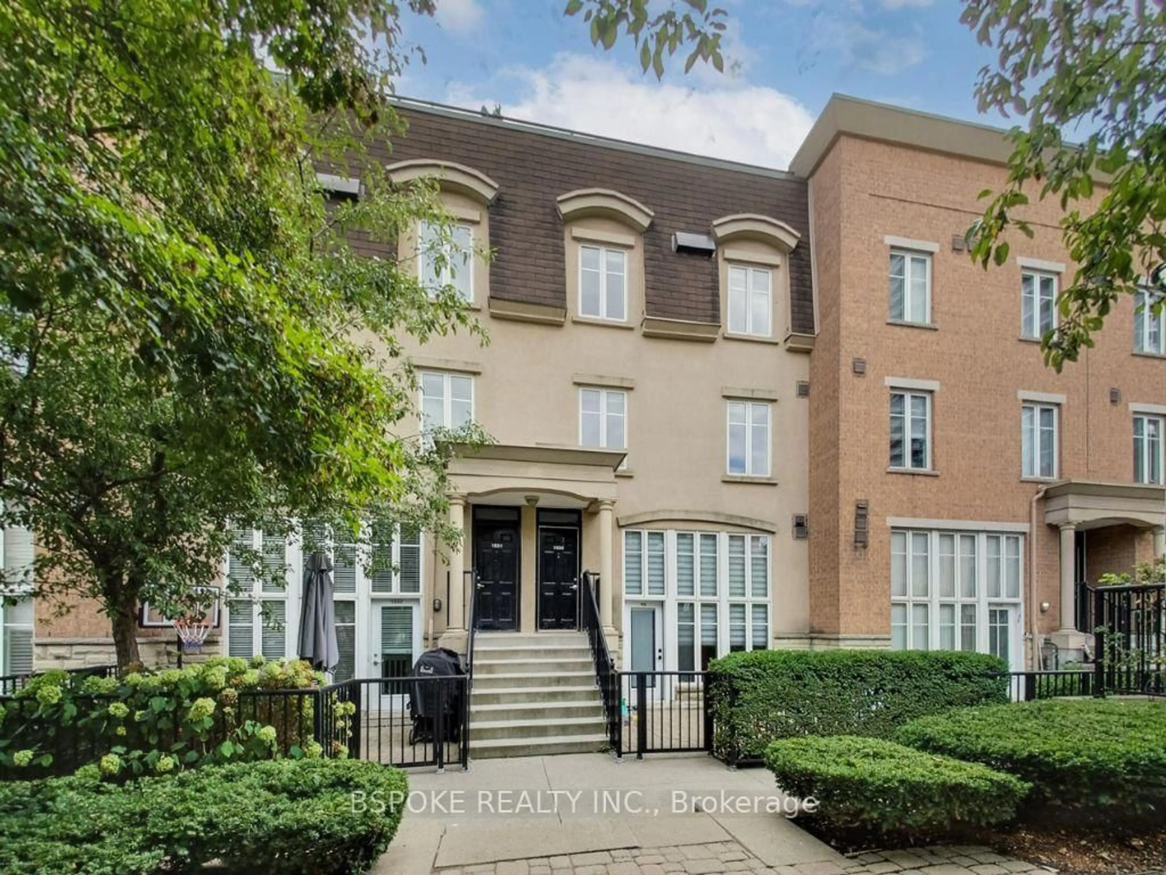 Unknown for 54 East Liberty St #1030, Toronto Ontario M6K 3P3