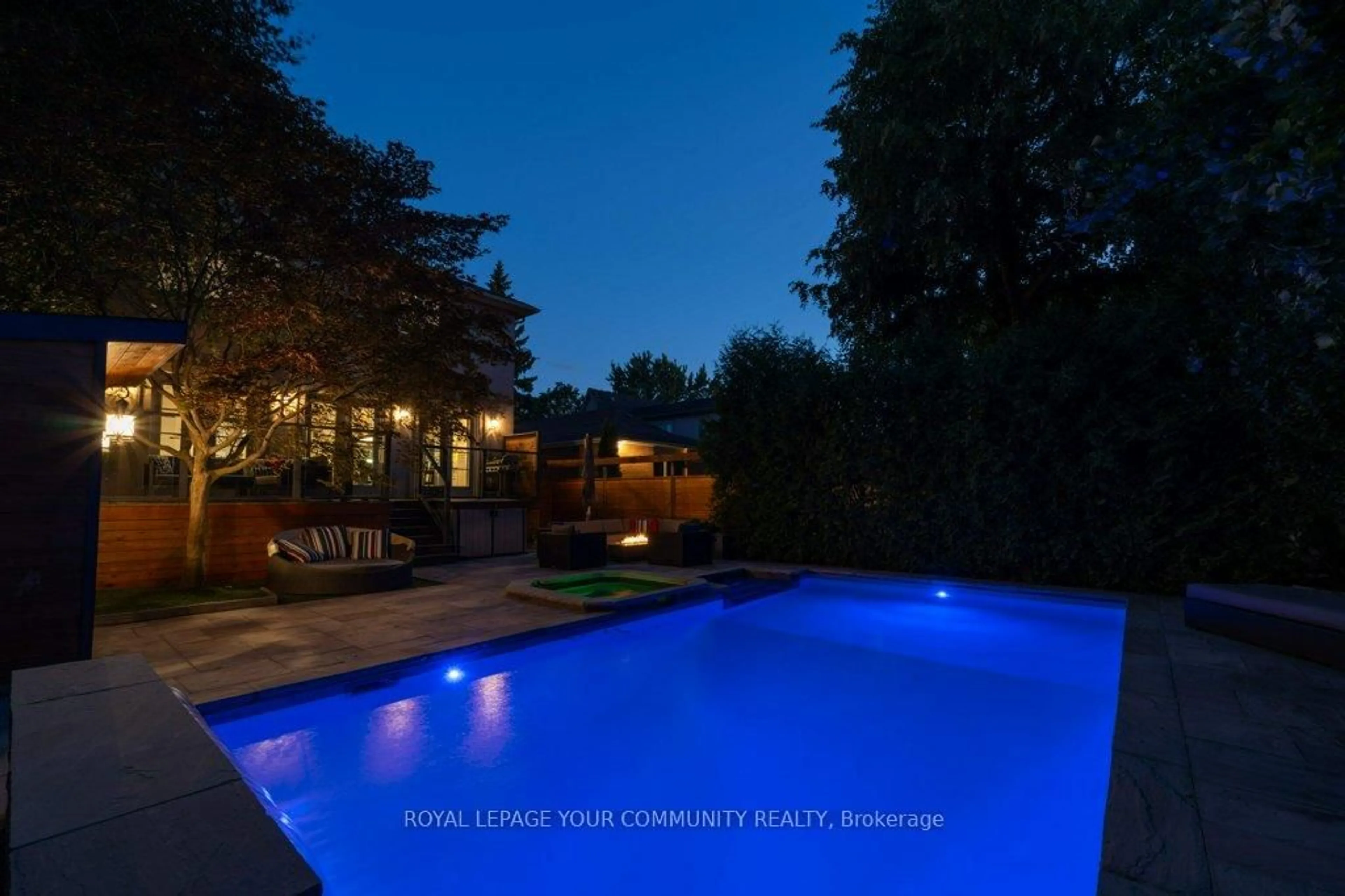 Pool for 144 Haddington Ave, Toronto Ontario M5M 2P6