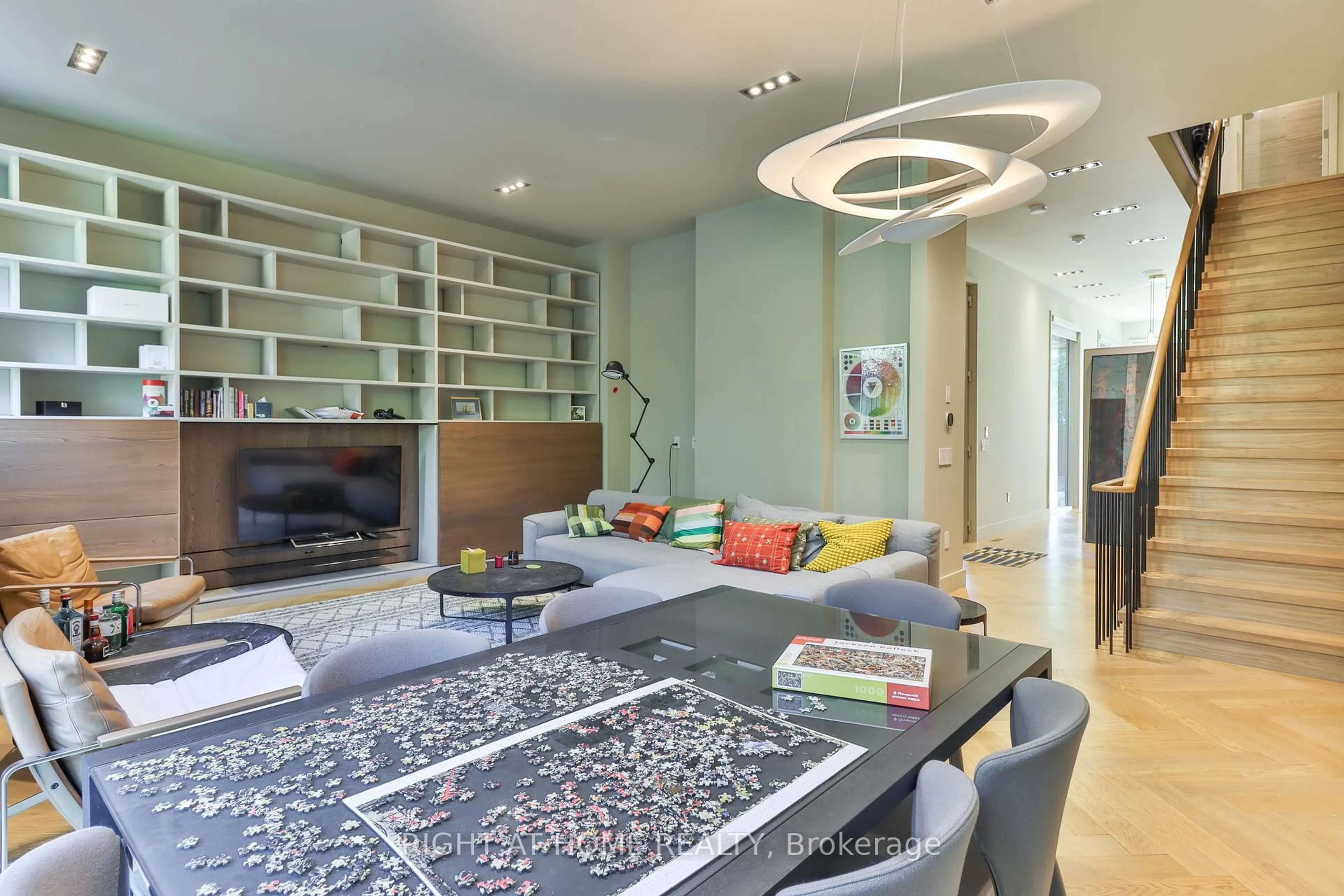 Living room with furniture, unknown for 18 Mitchell Ave, Toronto Ontario M6J 1B9