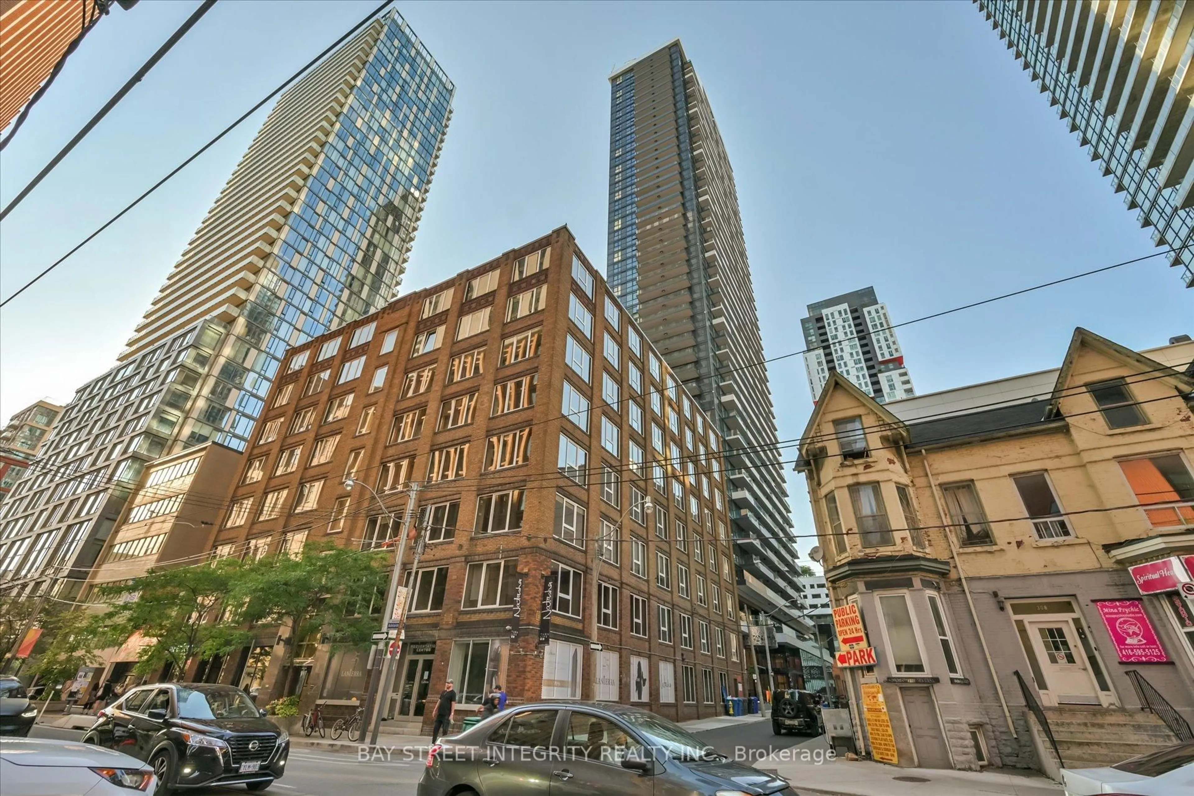 Unknown for 38 Widmer St #3507, Toronto Ontario M5V 2E9