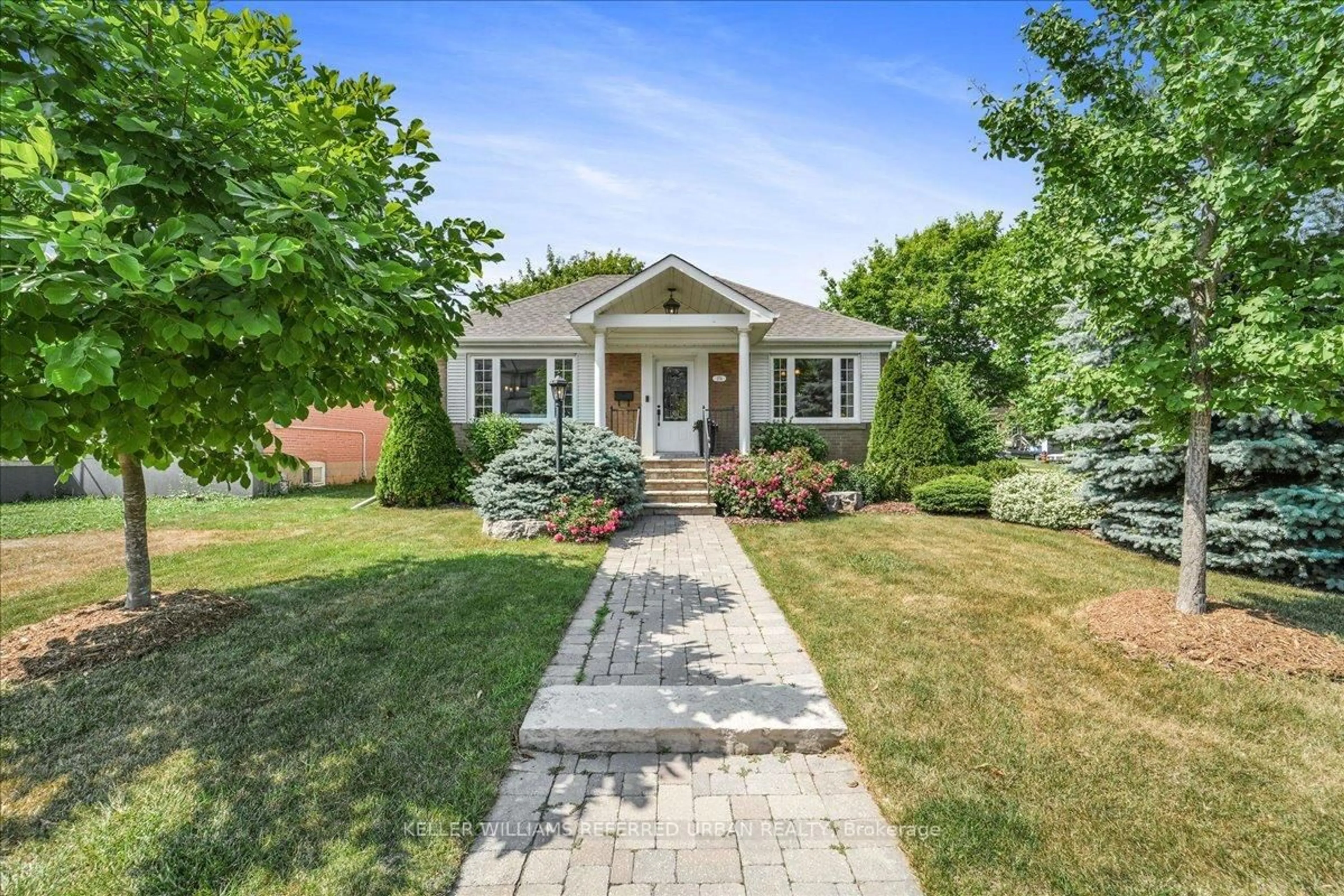Home with brick exterior material, street for 274 Poyntz Ave, Toronto Ontario M2N 1J9