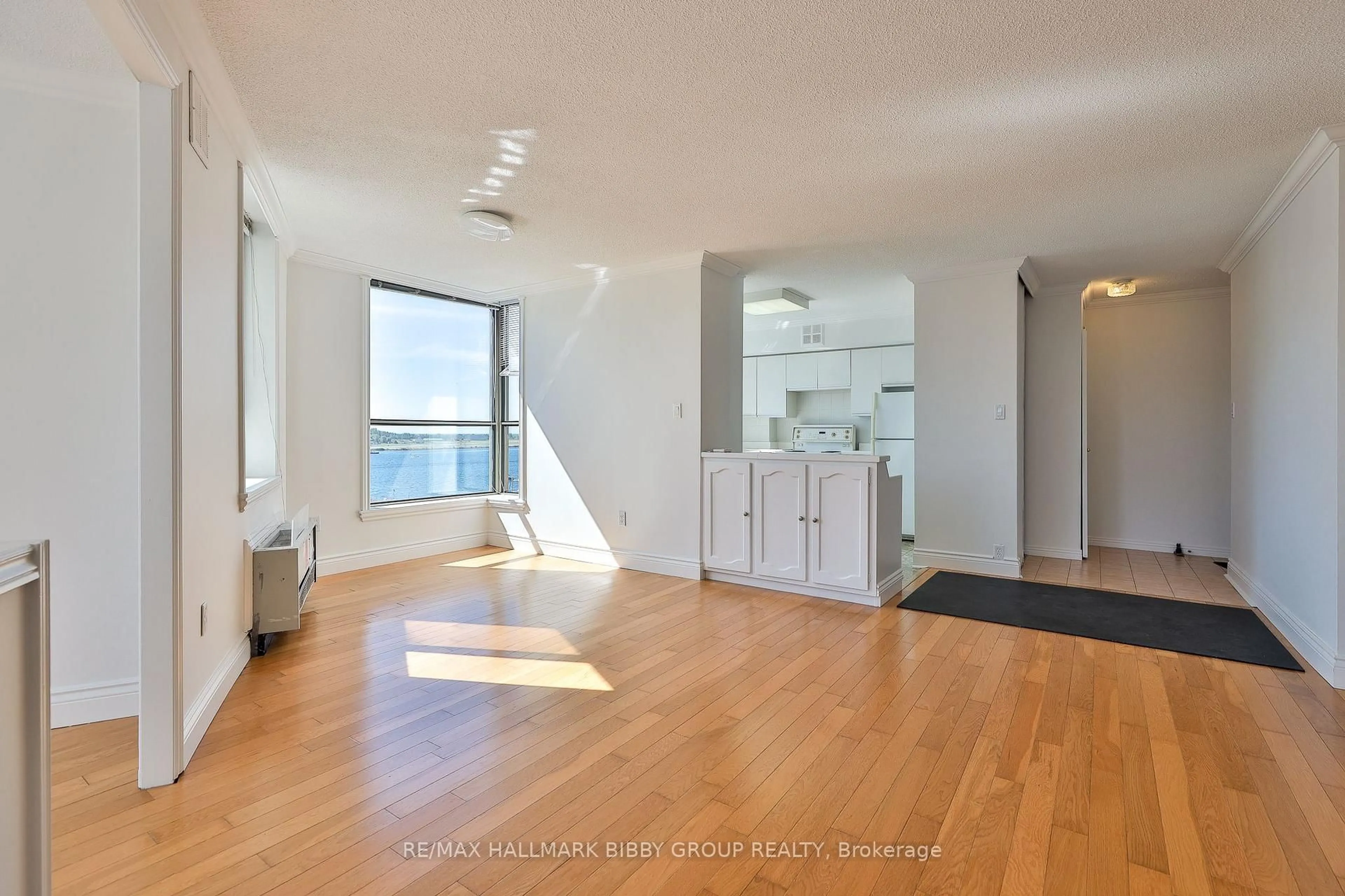 Unknown for 270 Queens Quay Blvd #801, Toronto Ontario M5J 2N4