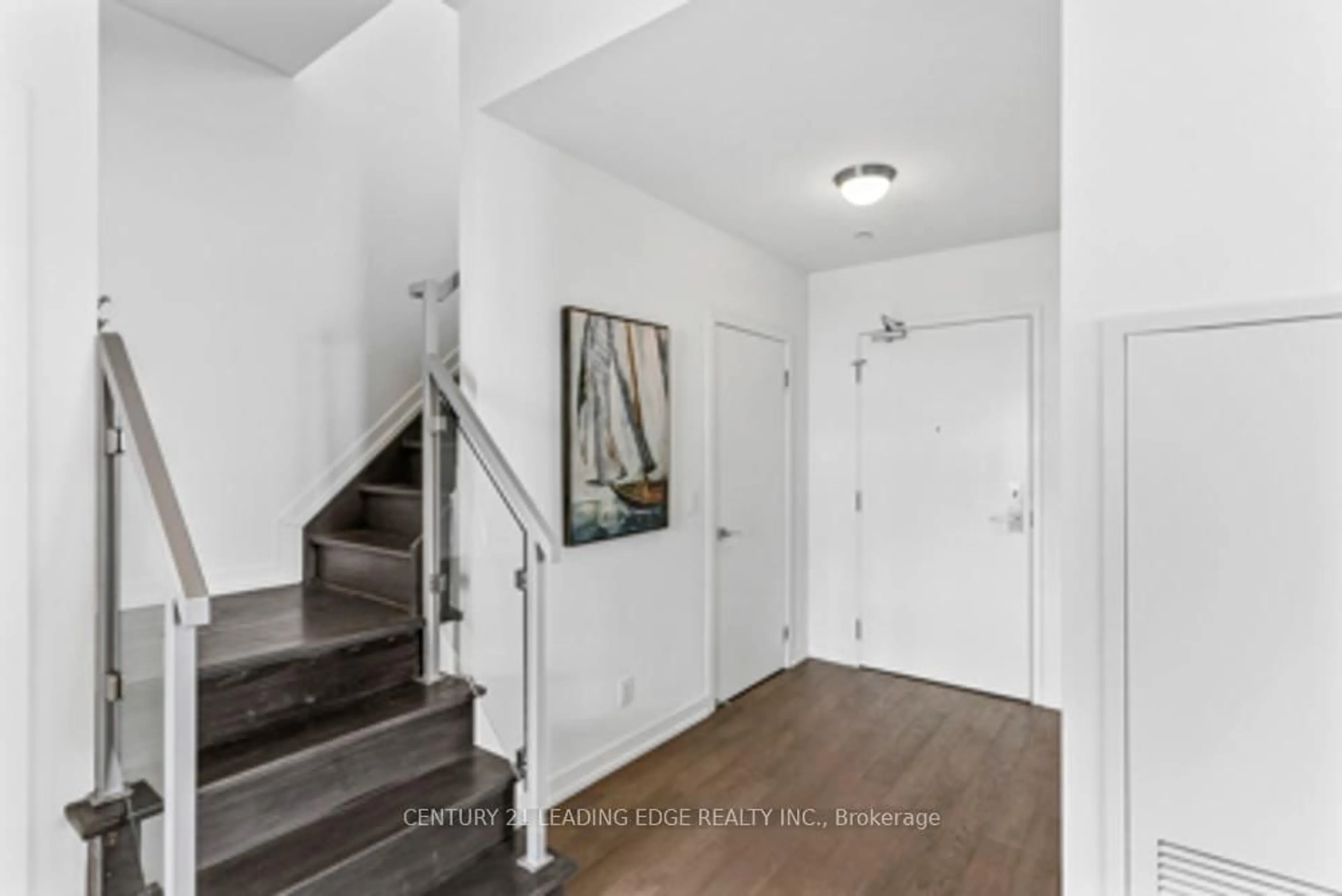 Indoor entryway for 49 East Liberty St #Ph3, Toronto Ontario M6K 0B2