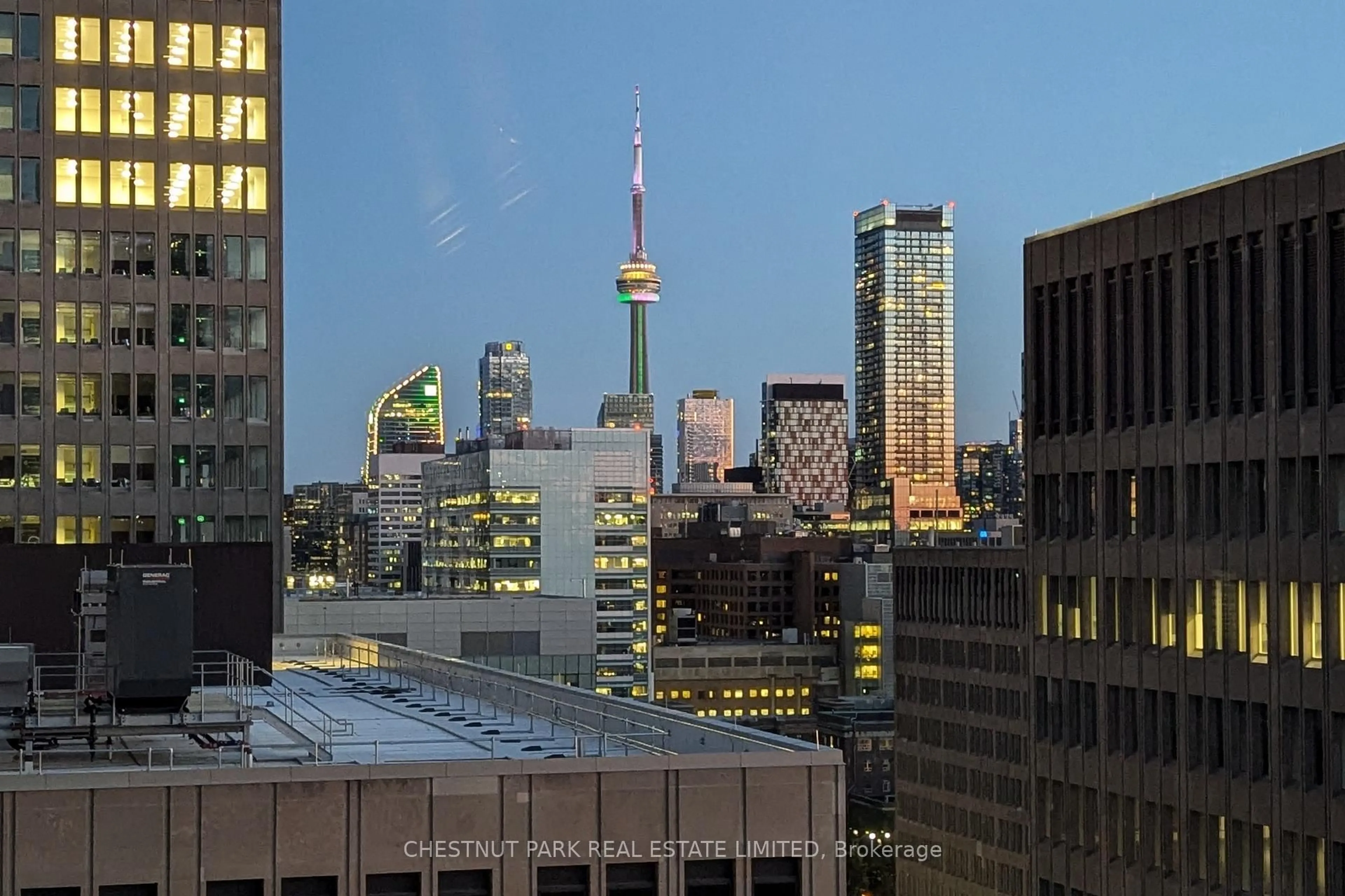Unknown for 62 Wellesley St #1903, Toronto Ontario M5S 2X3