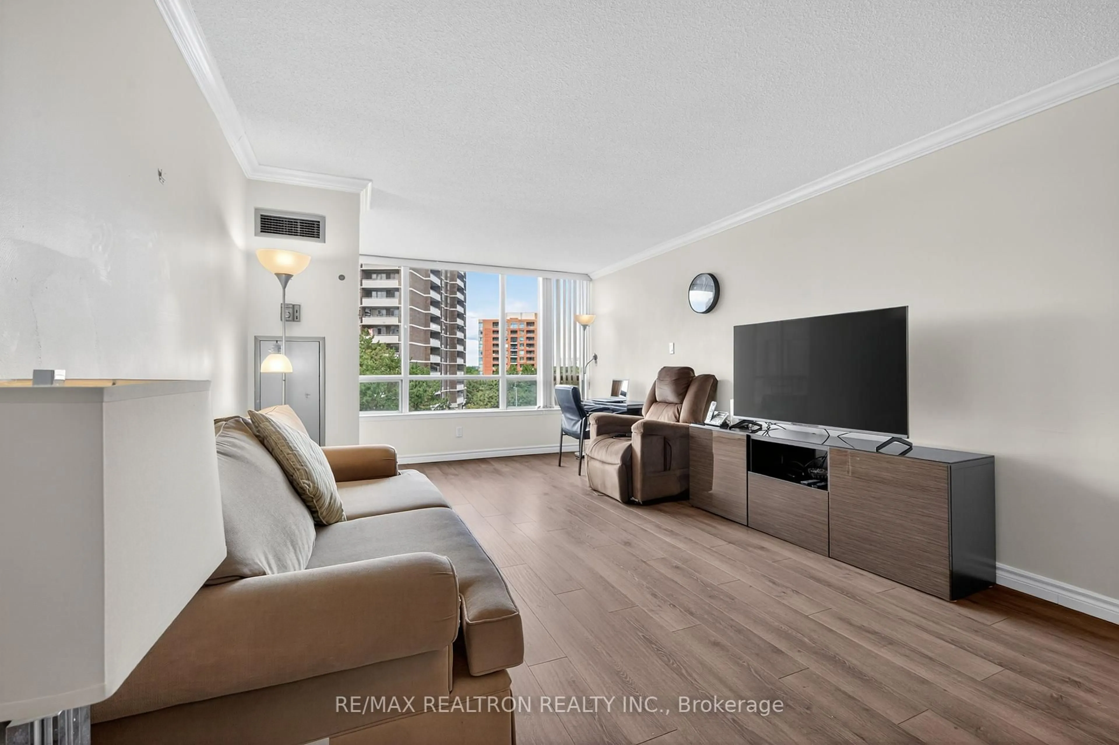 Living room with furniture, unknown for 1101 Steeles Ave #602, Toronto Ontario M2R 3W5