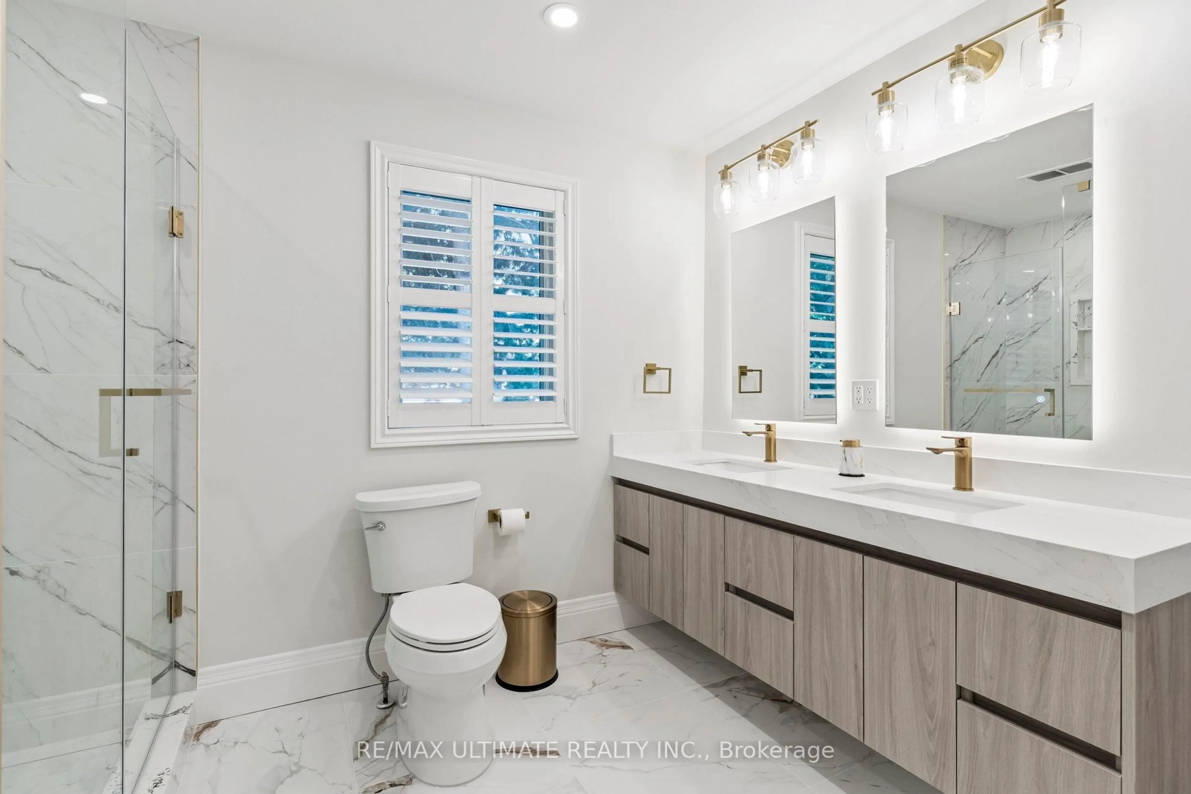 Contemporary bathroom, ceramic/tile floor for 1 Versailles Crt, Toronto Ontario M3B 2A8