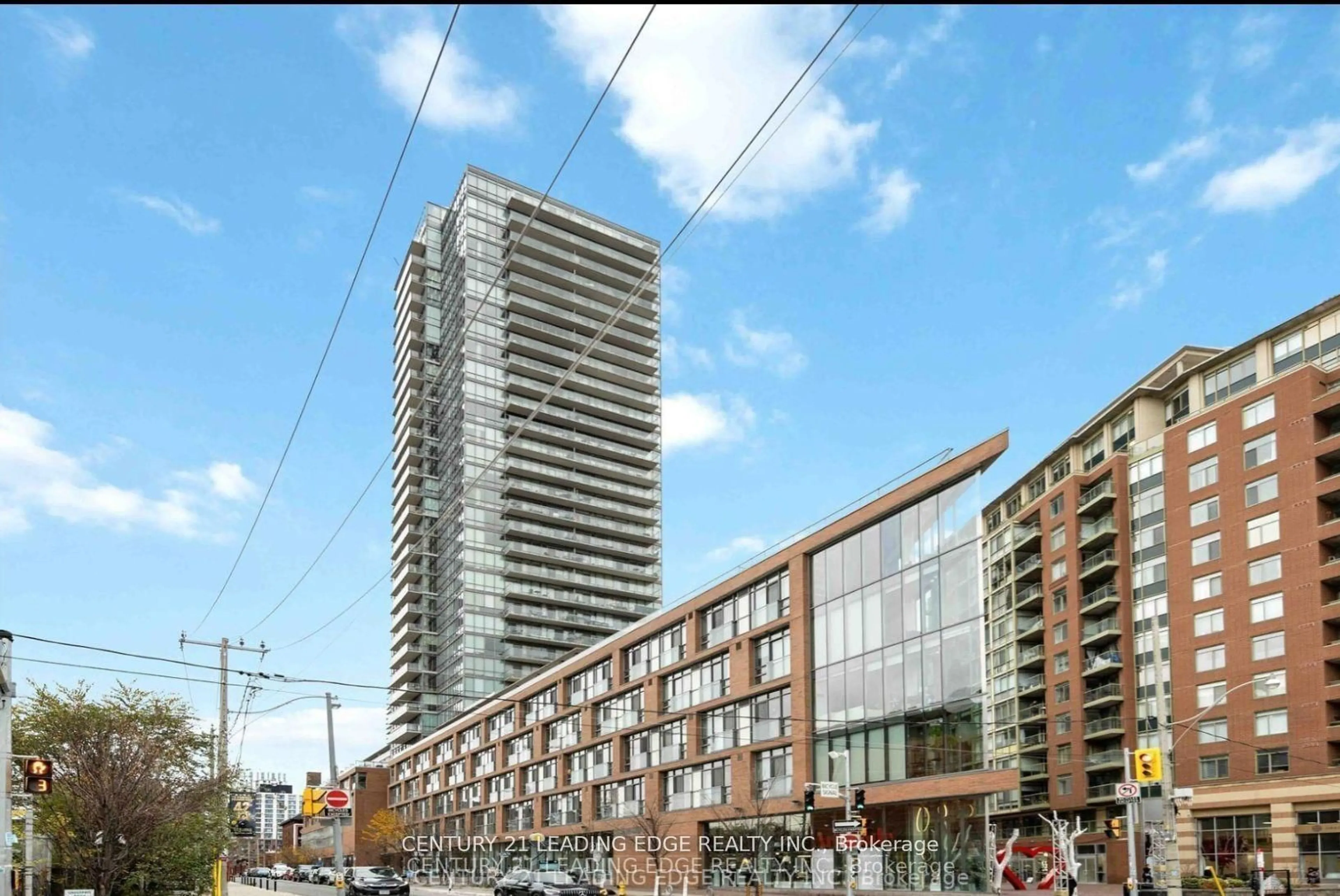 Patio, street for 33 Mill St #807, Toronto Ontario M5A 3R3