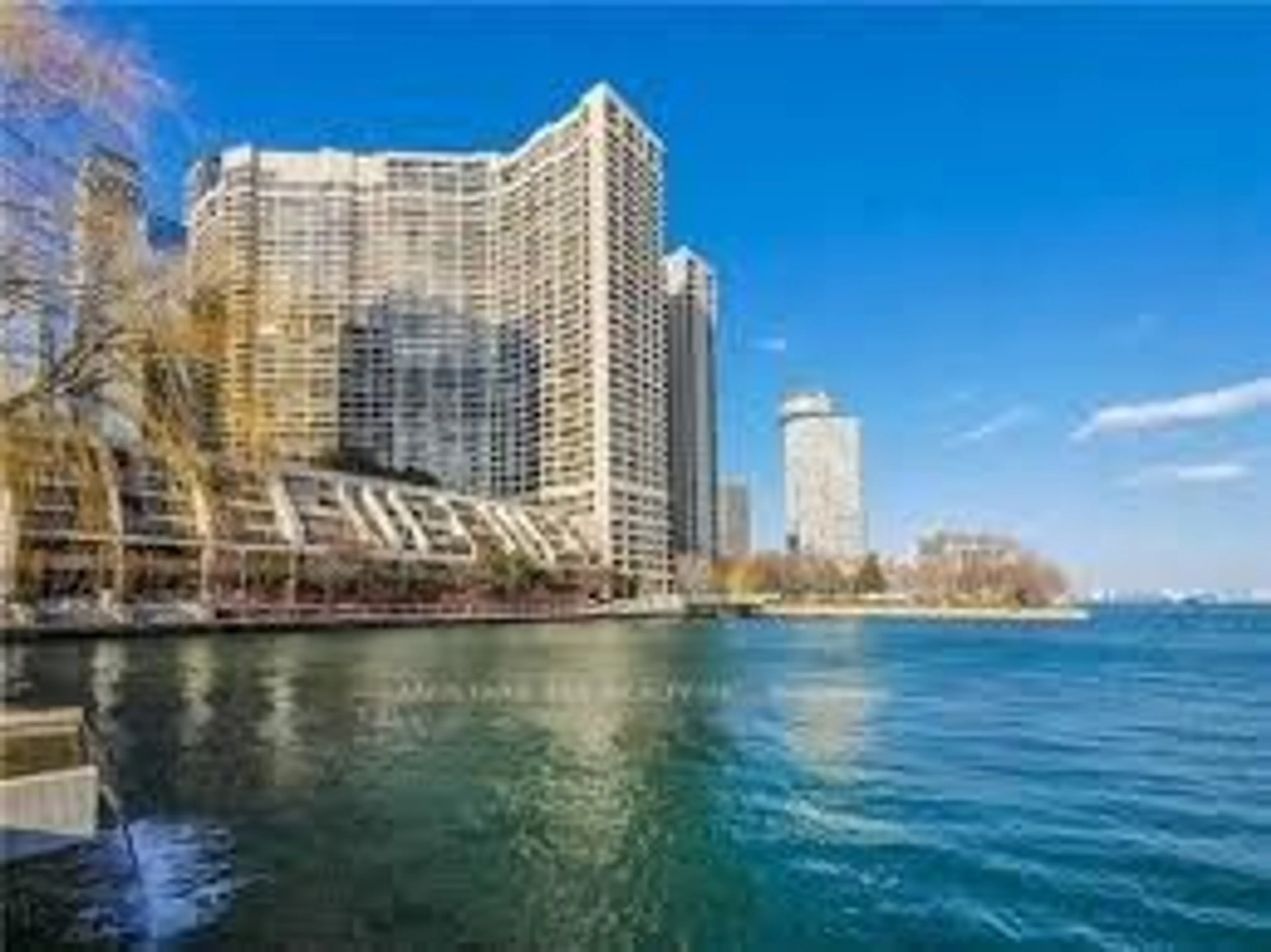 A pic of a room for 55 Harbour Sq #3311, Toronto Ontario M5J 2L1