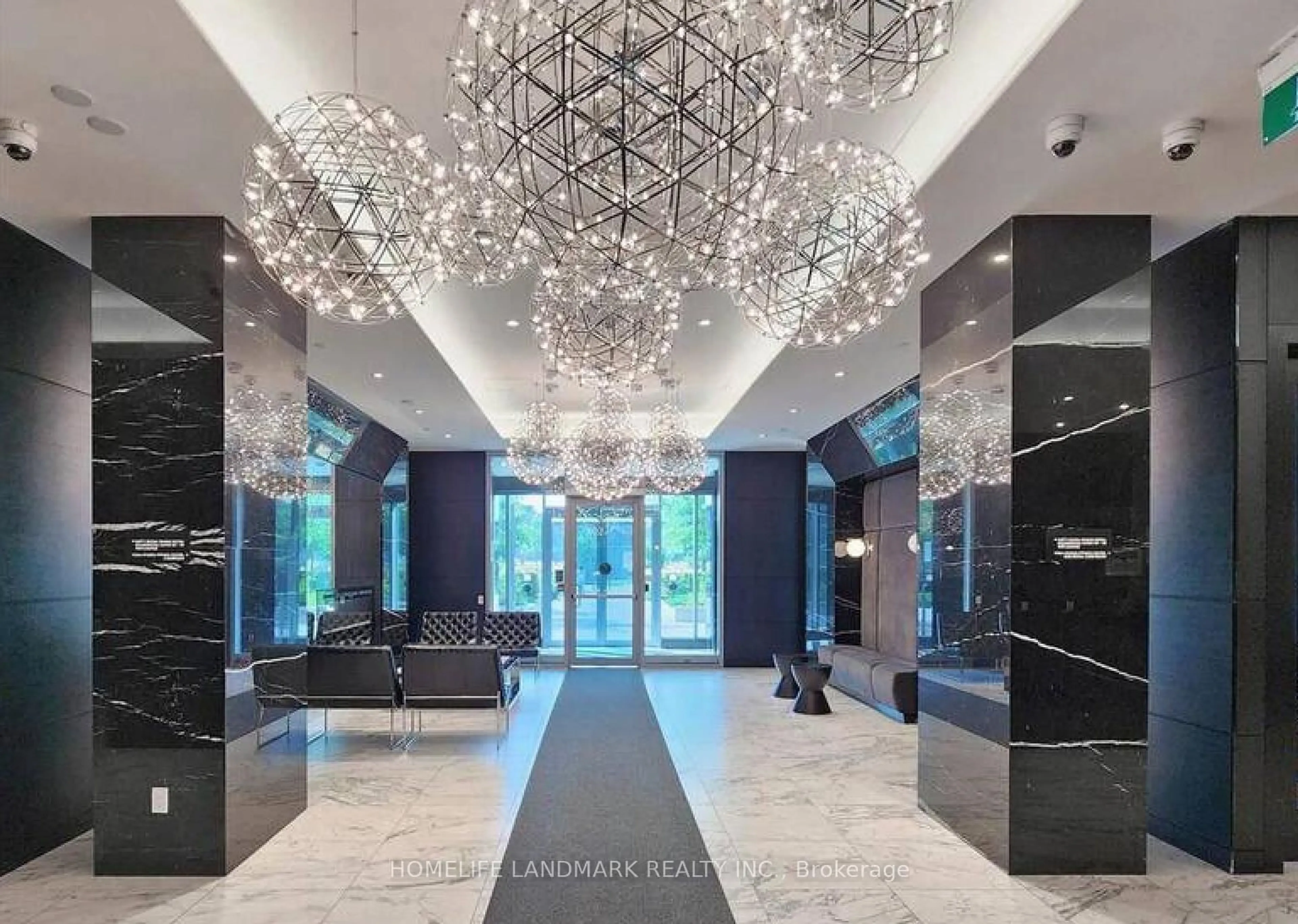 Lobby for 31 Tippett Rd #523, Toronto Ontario M3H 0C8