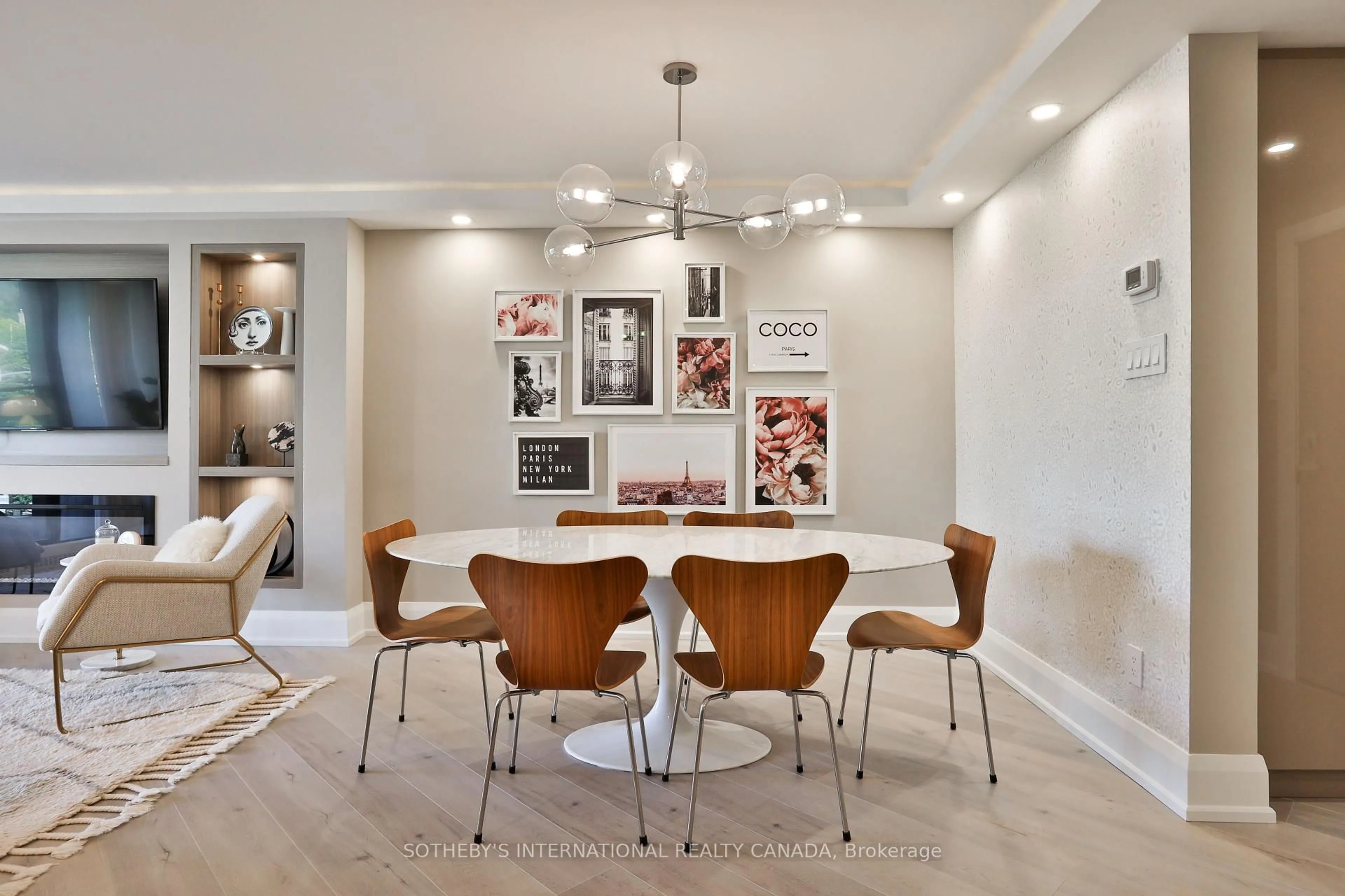 Dining room, unknown for 235 St Clair Ave #301, Toronto Ontario M4V 1R4