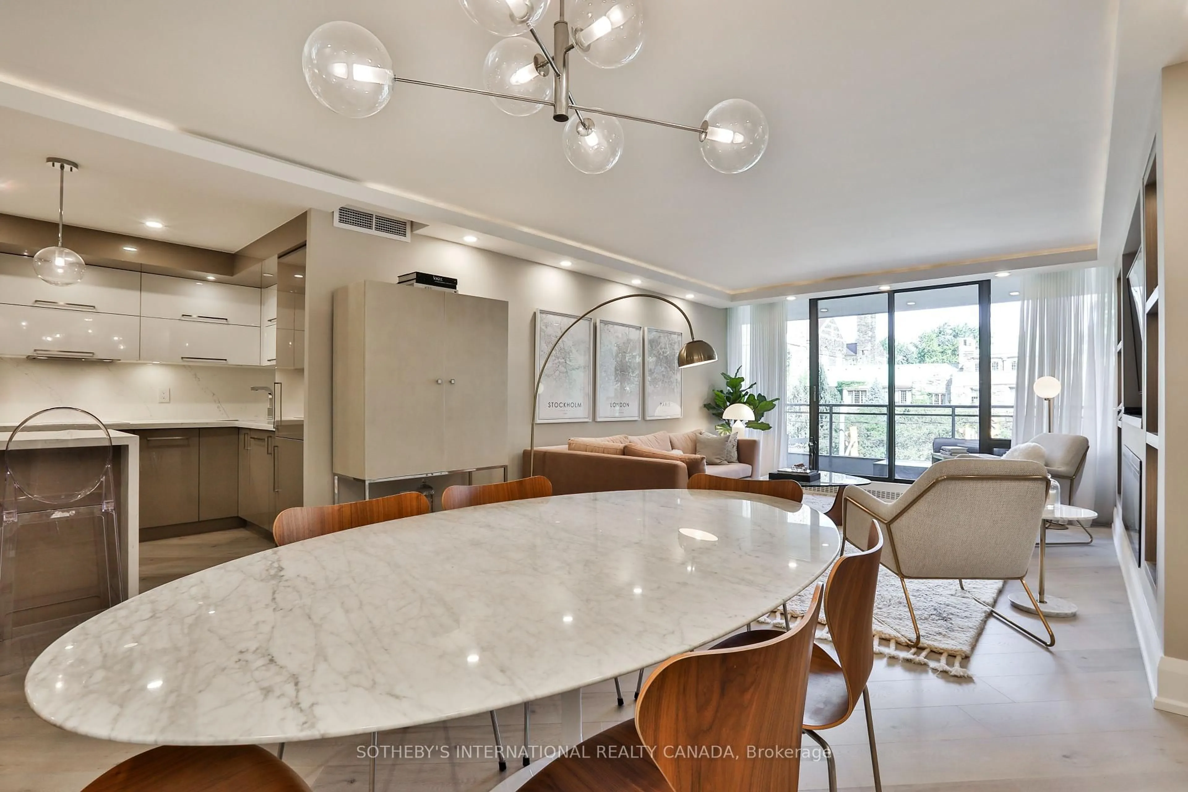Contemporary kitchen, unknown for 235 St Clair Ave #301, Toronto Ontario M4V 1R4