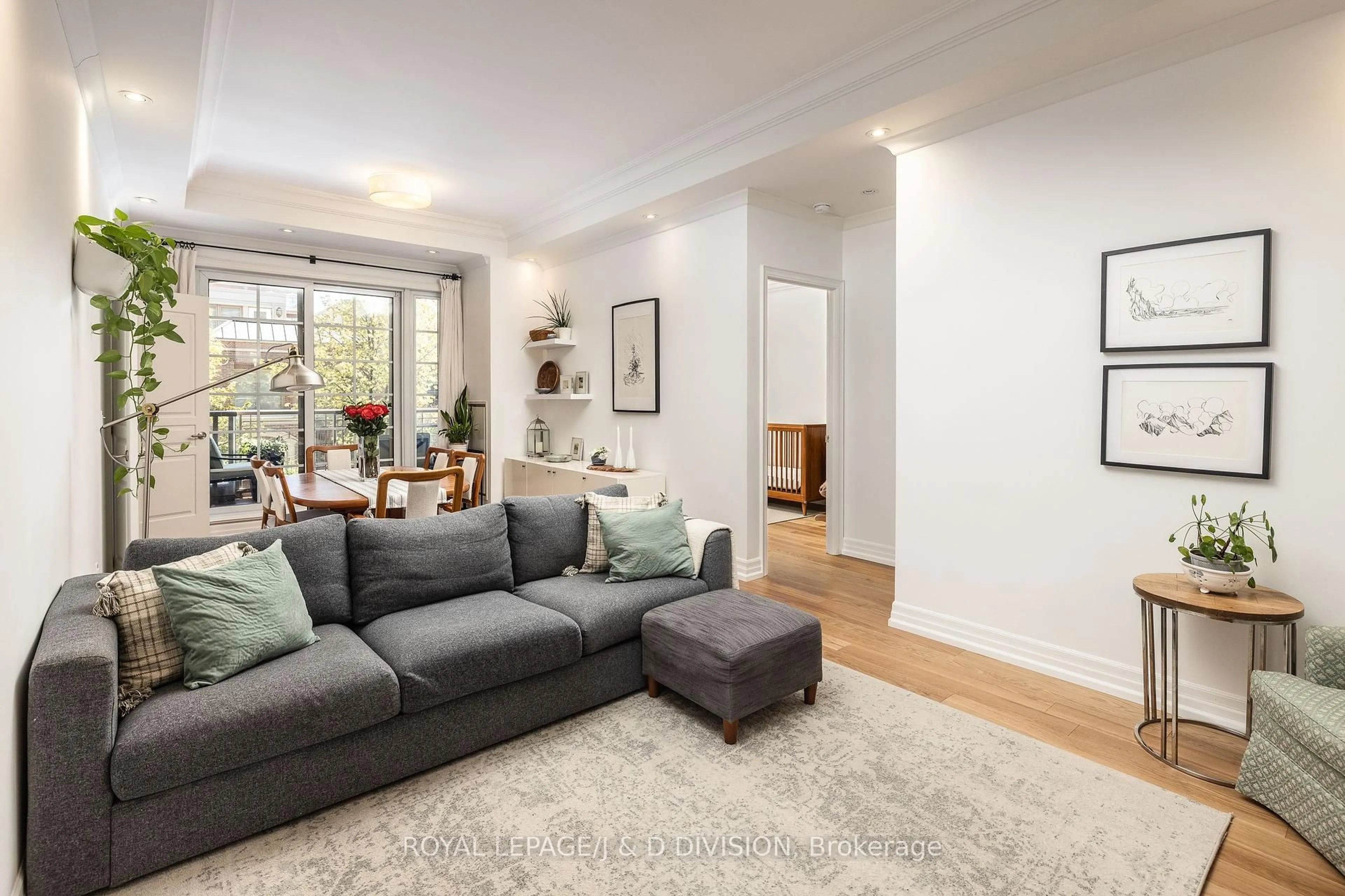 Living room with furniture, unknown for 20 Burkebrook Pl #334, Toronto Ontario M4G 0A1