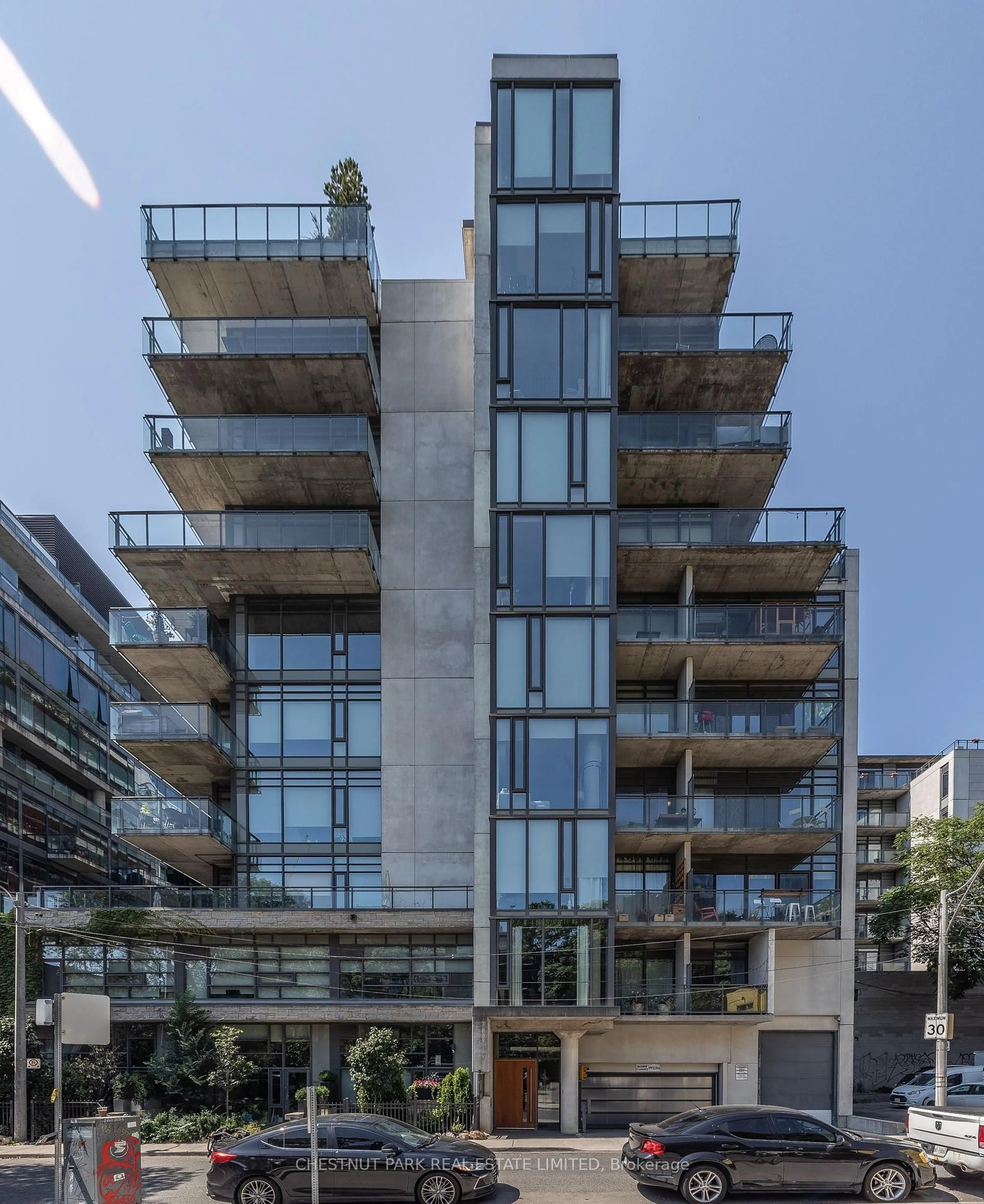Unknown for 10 Morrison St #301, Toronto Ontario M5V 2T8