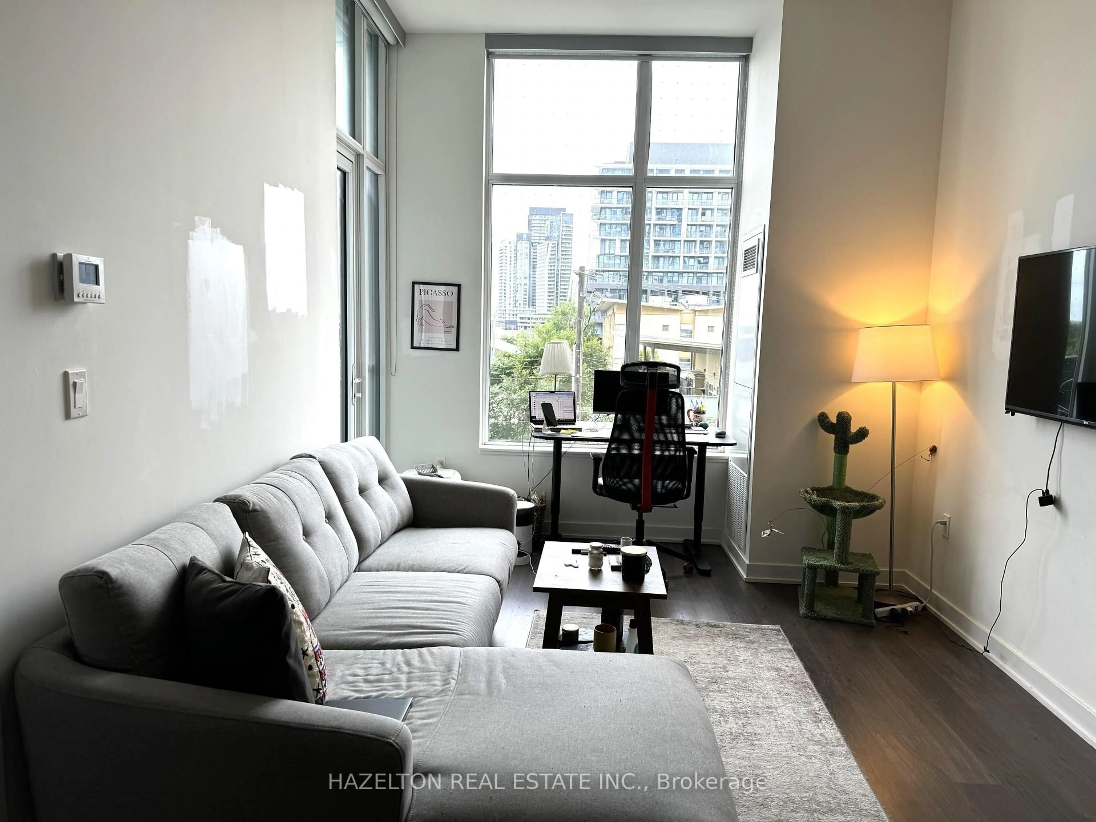 Living room with furniture, unknown for 27 Bathurst St #212W, Toronto Ontario M5V 2P1
