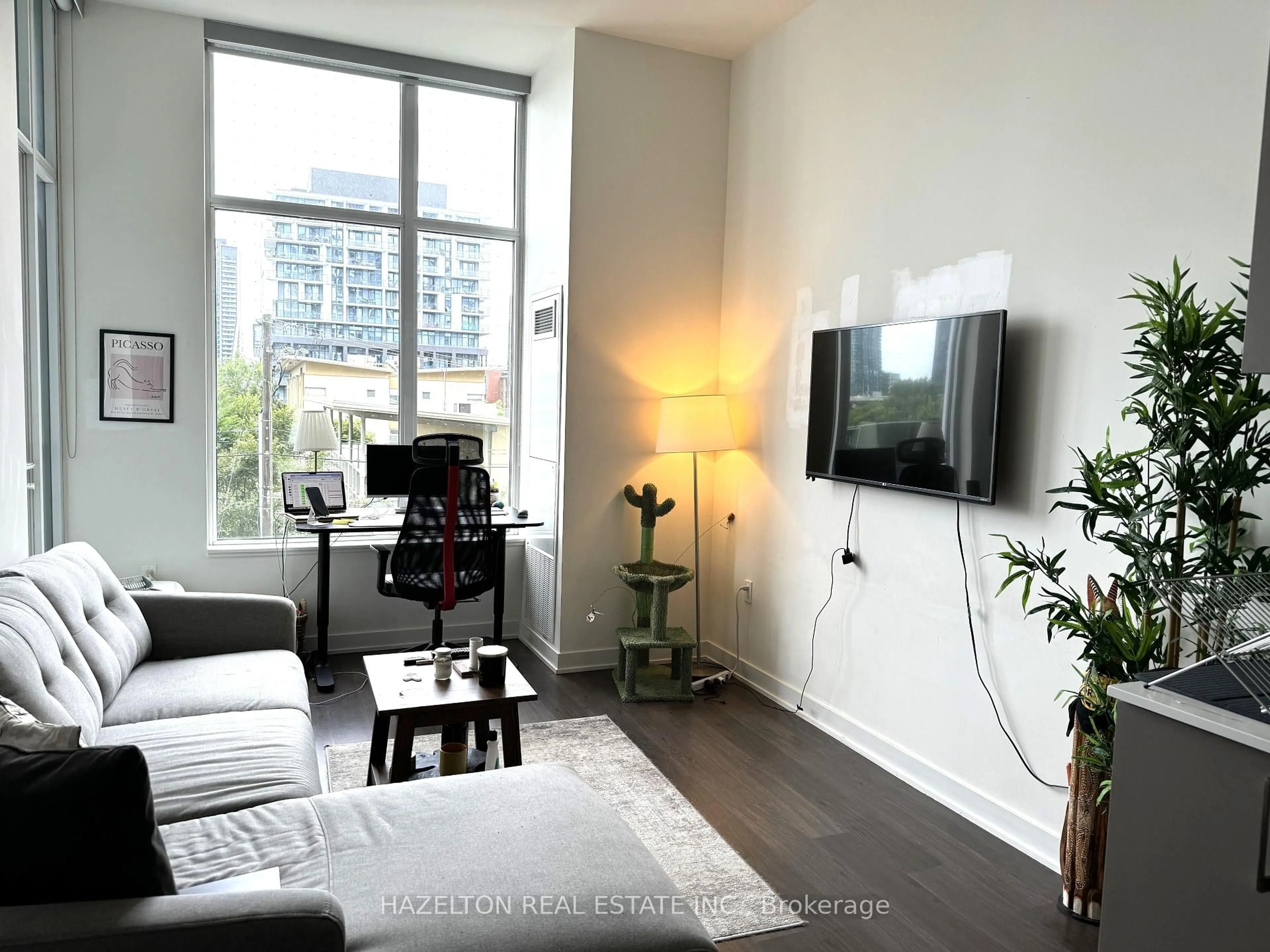 Living room with furniture, unknown for 27 Bathurst St #212W, Toronto Ontario M5V 2P1