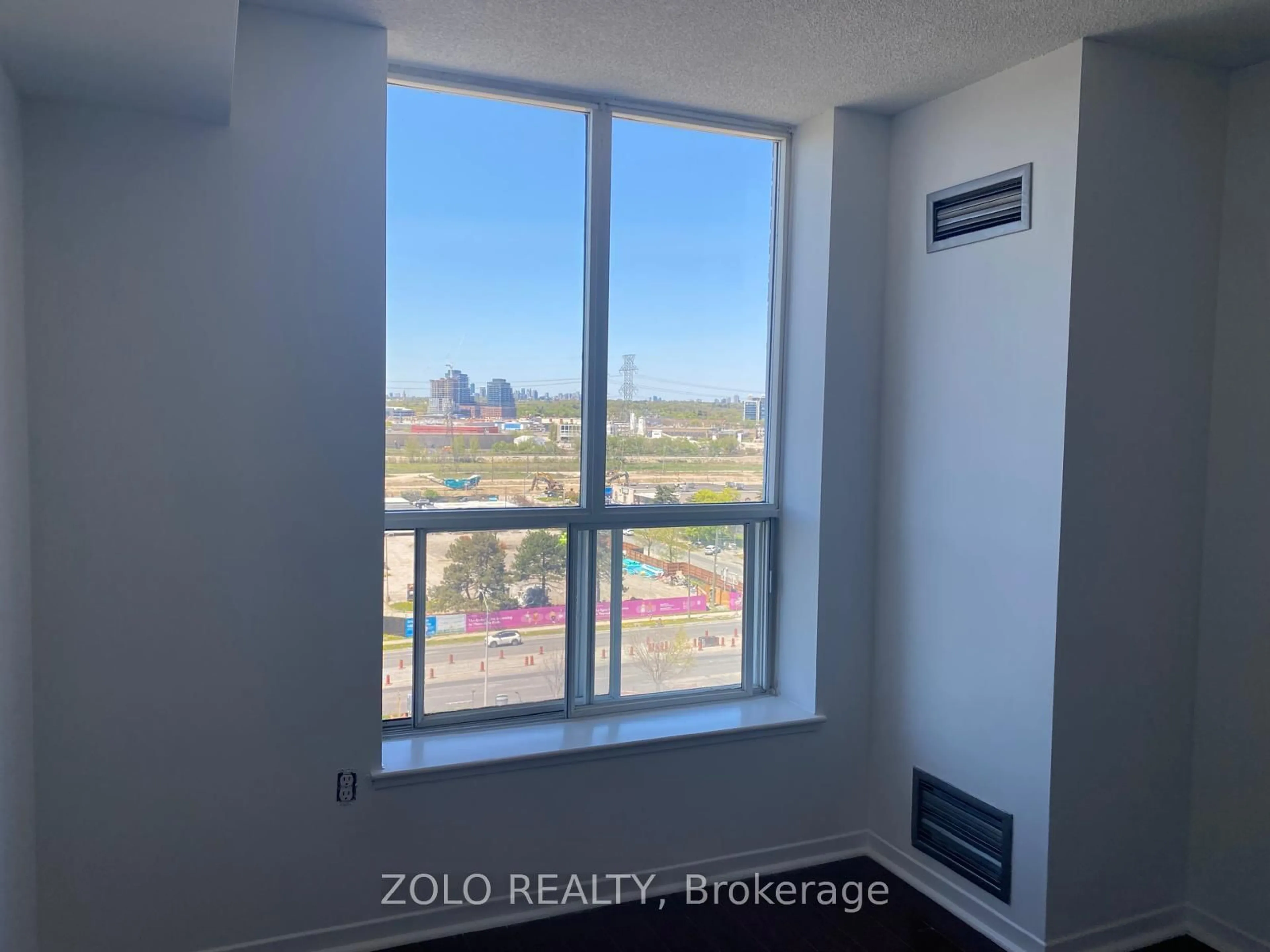 A pic of a room for 21 Overlea Blvd #1107, Toronto Ontario M4H 1P2