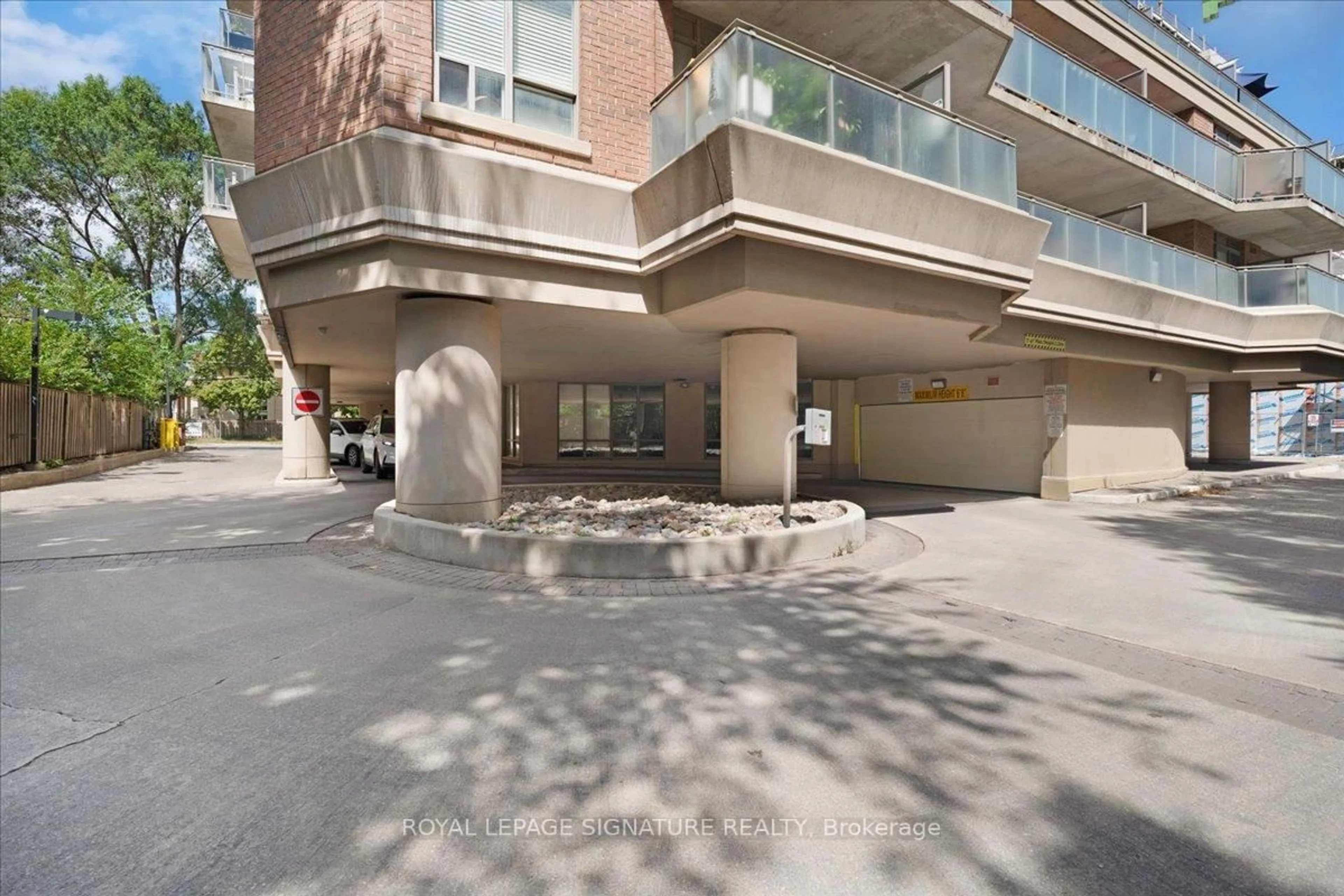 Unknown for 801 Sheppard Ave #603, Toronto Ontario M3H 2T3