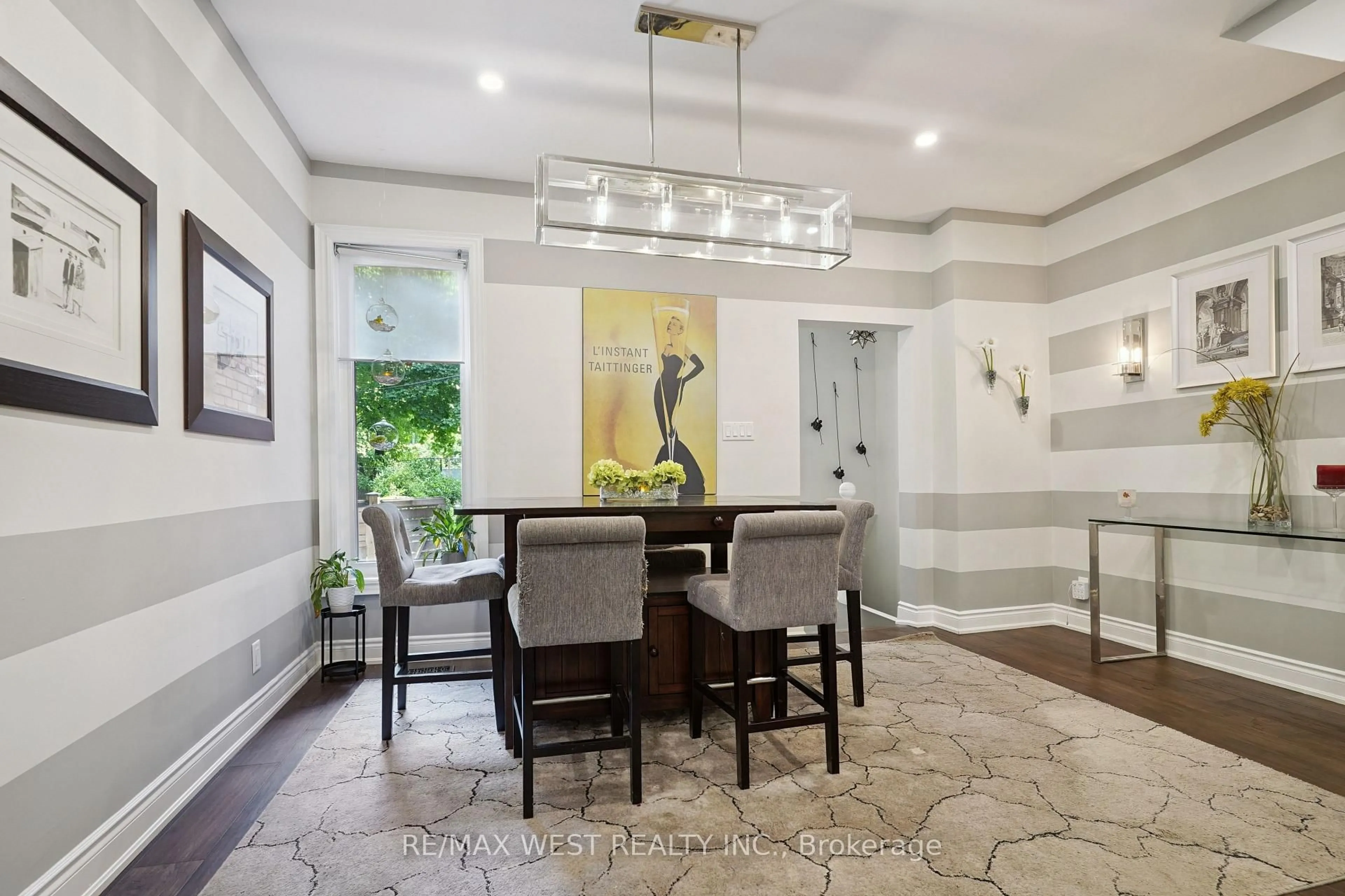 Dining room, ceramic/tile floor for 115 Cottingham St, Toronto Ontario M4V 1B9