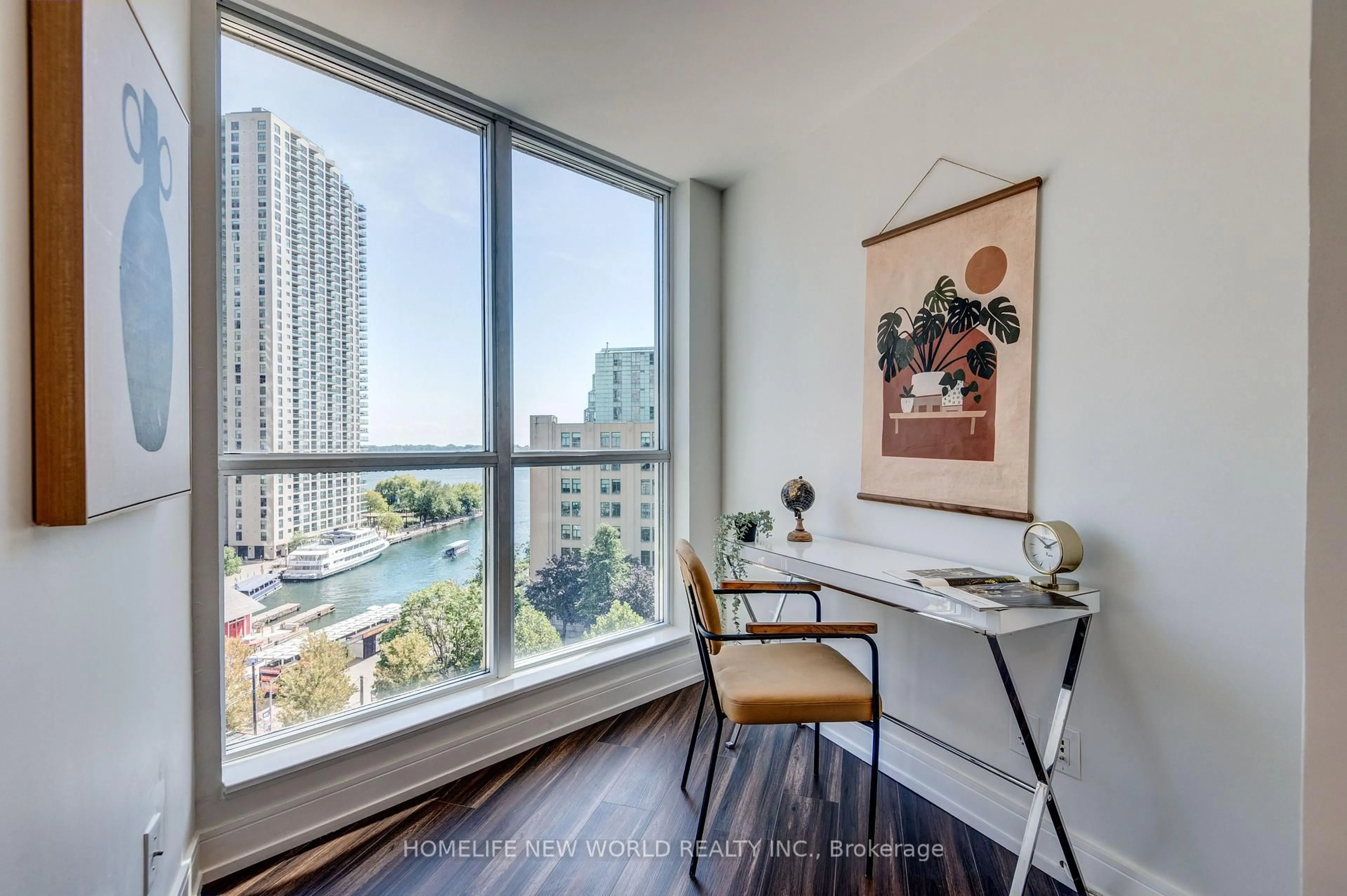A pic of a room for 208 Queens Quay #903, Toronto Ontario M5J 2Y5