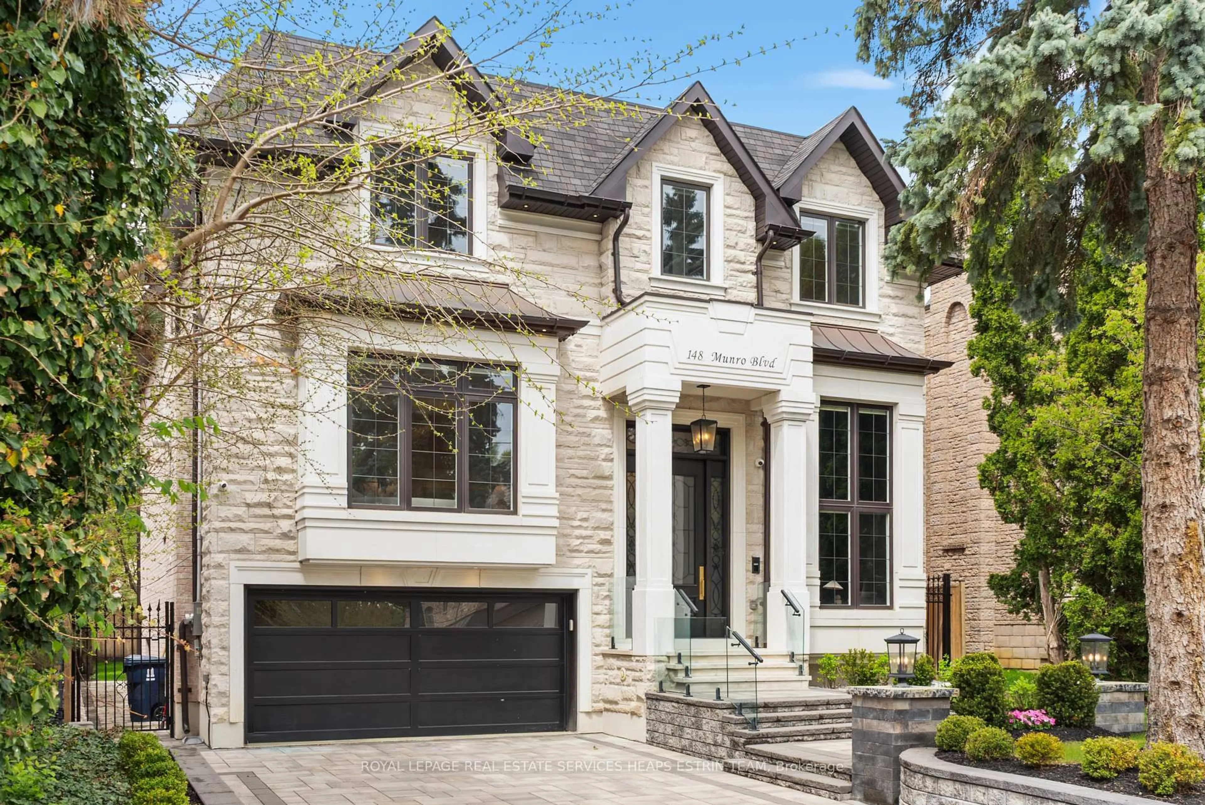 Home with brick exterior material, street for 148 Munro Blvd, Toronto Ontario M2P 1C8