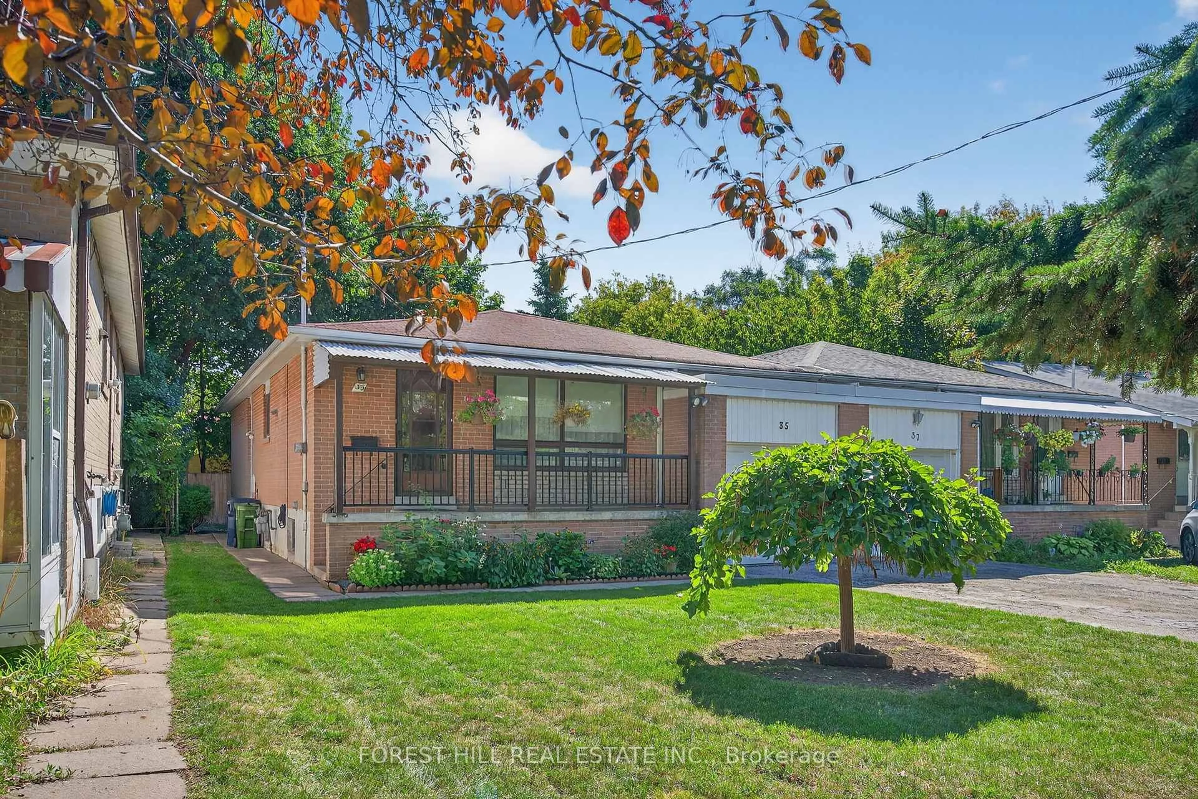 Home with brick exterior material, street for 35 Regatta Cres, Toronto Ontario M2R 2X7