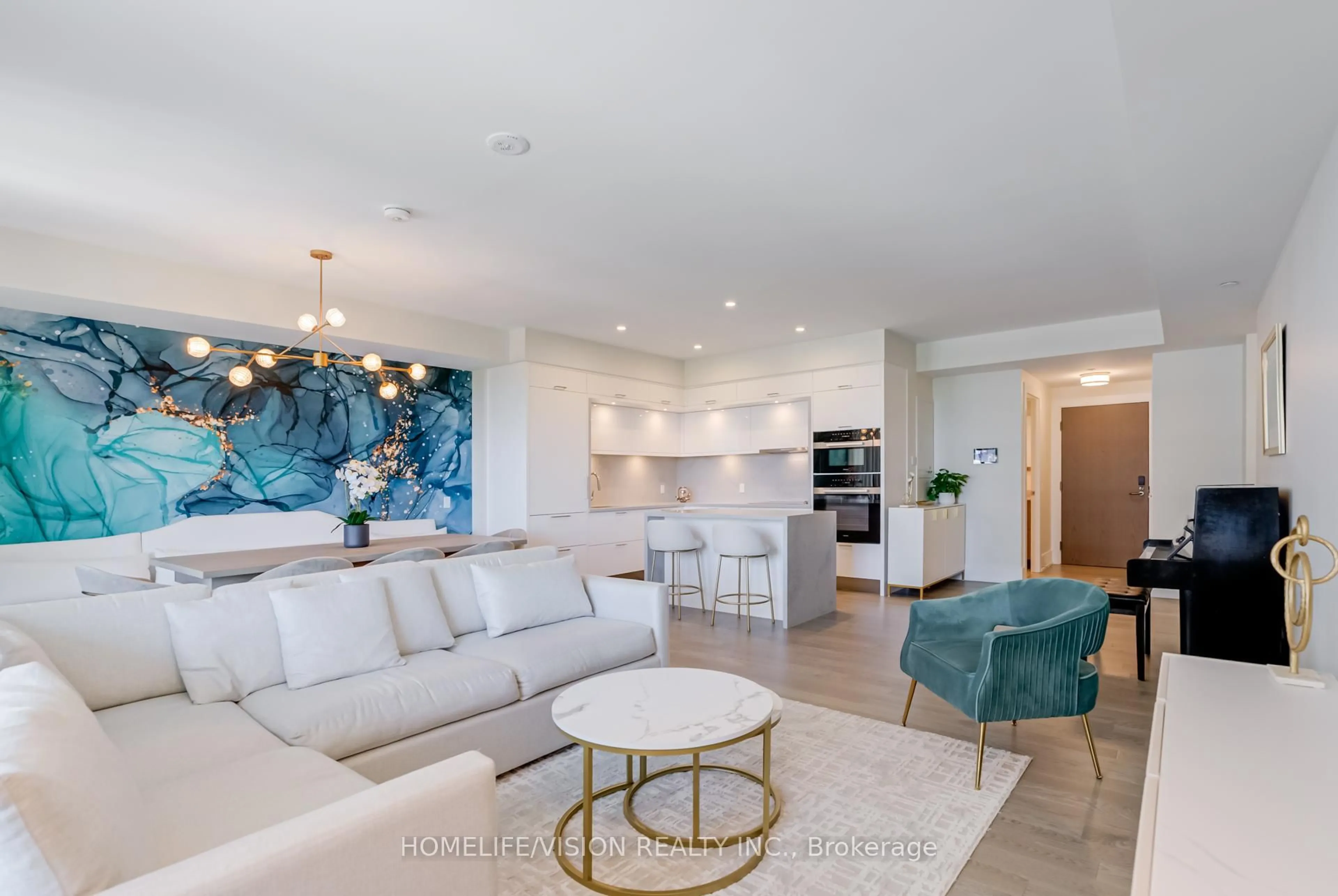 Living room with furniture, ceramic/tile floor for 30 Inn On The Park Dr #1810, Toronto Ontario M3C 0P7