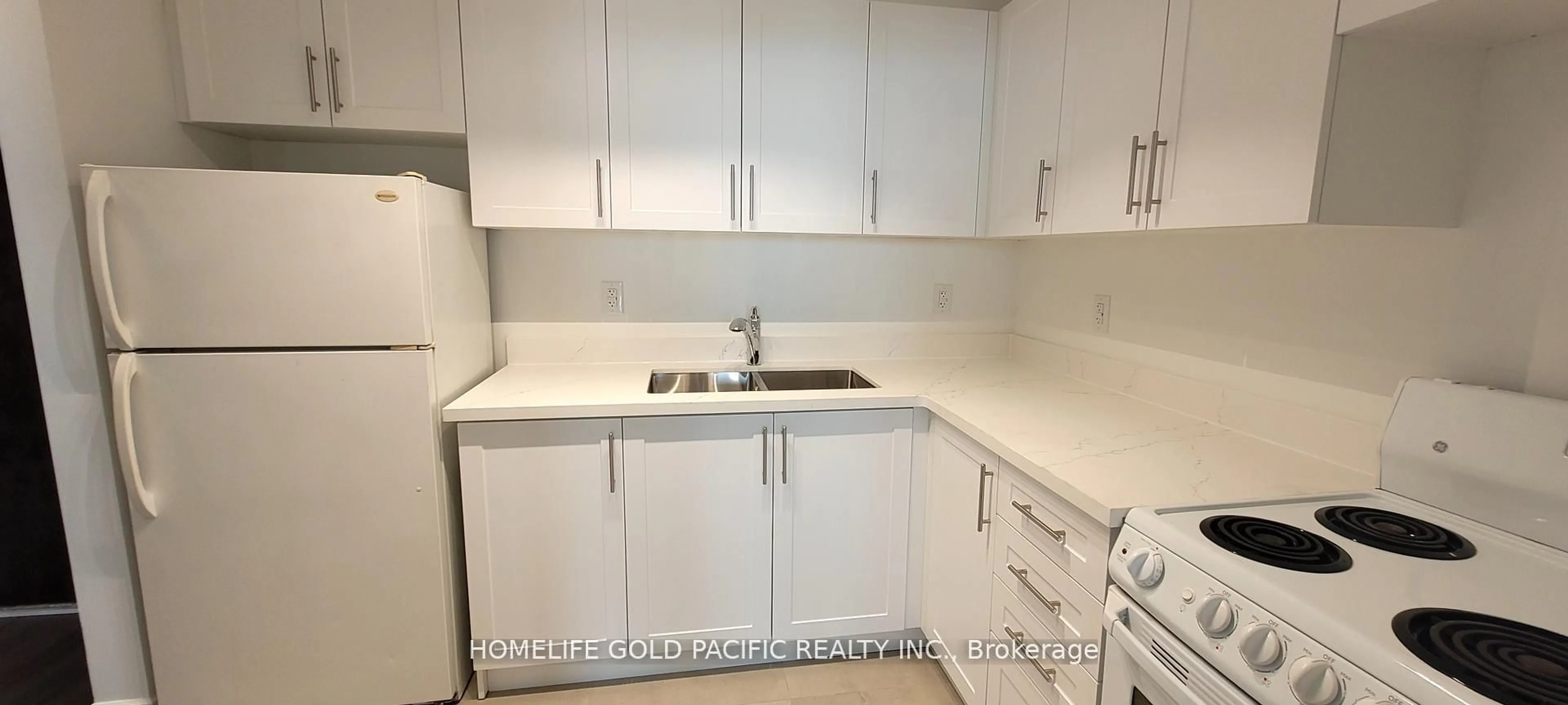 Standard kitchen, unknown for 5949 Yonge St #1007, Toronto Ontario M2M 3V8